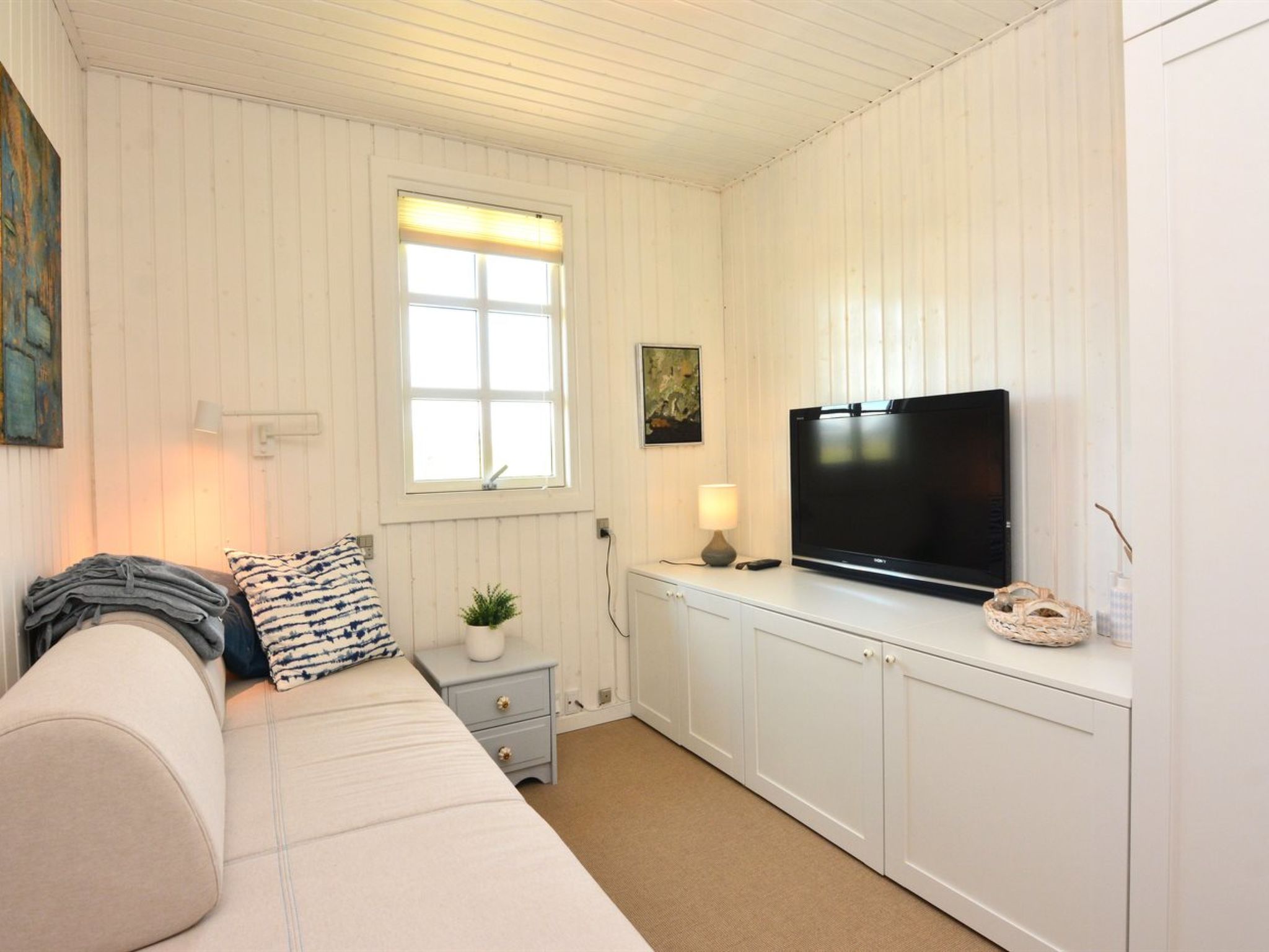 "Halsten" - 551m from the sea - Inside