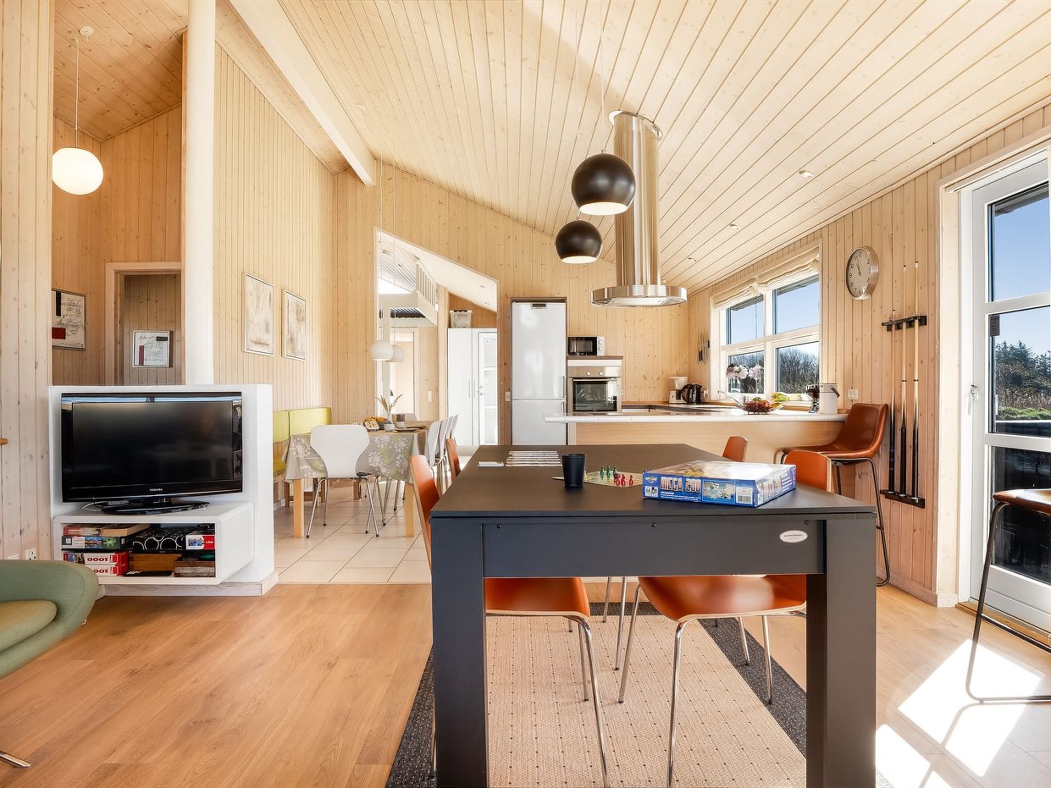 "Sirkka" - 902m from the sea - Inside