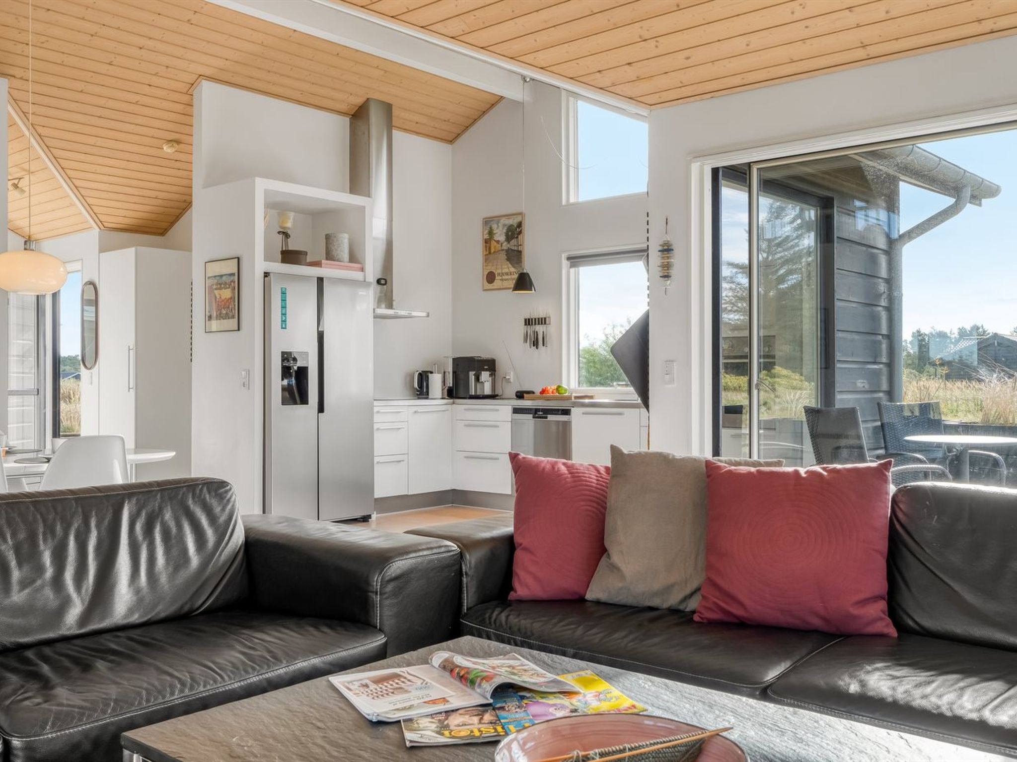 "Yaim" - 800m from the sea - Inside