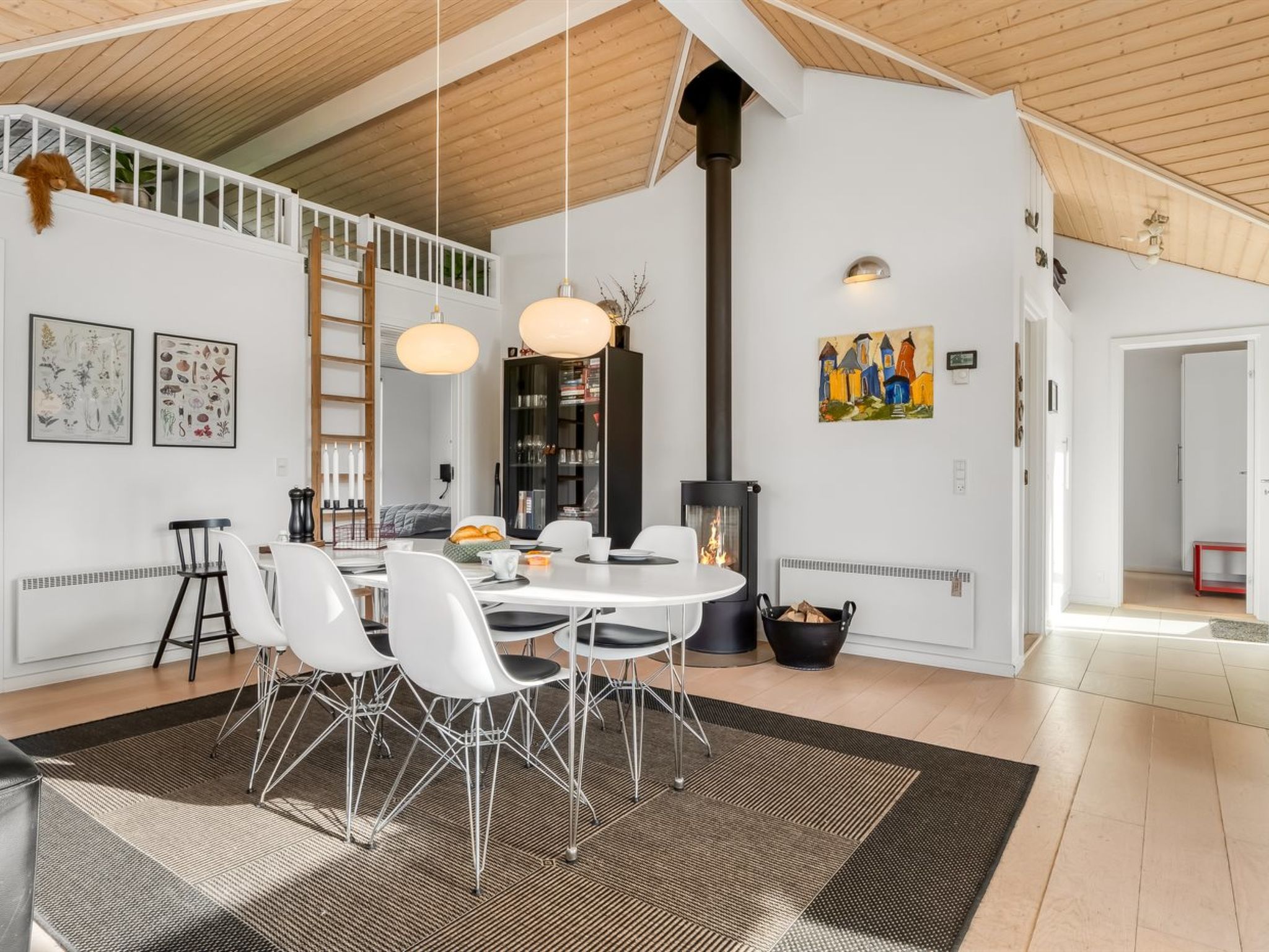 "Yaim" - 800m from the sea - Inside