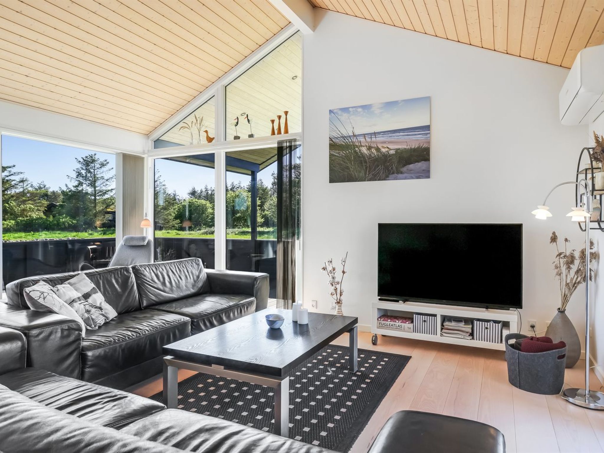 "Yaim" - 800m from the sea-Binnen