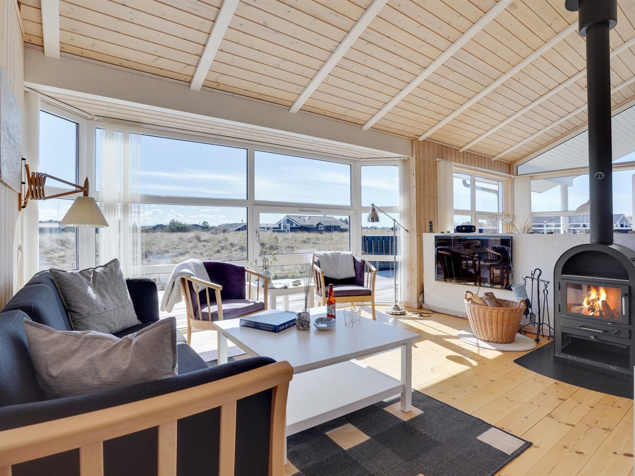 "Caro" - 807m from the sea - Binnen