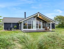 "Leya" - 1.2km from the sea