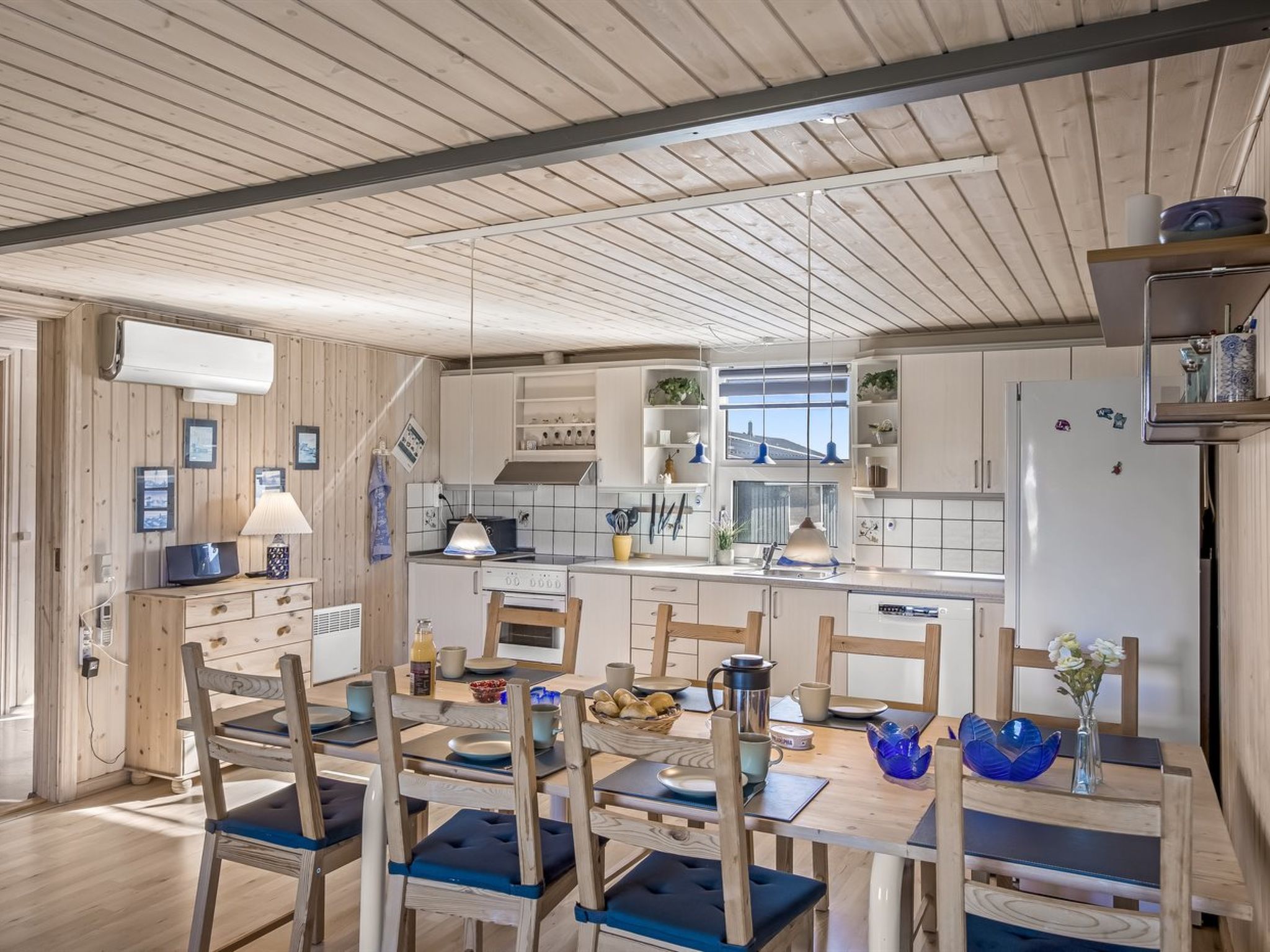 "Vili" - 441m from the sea