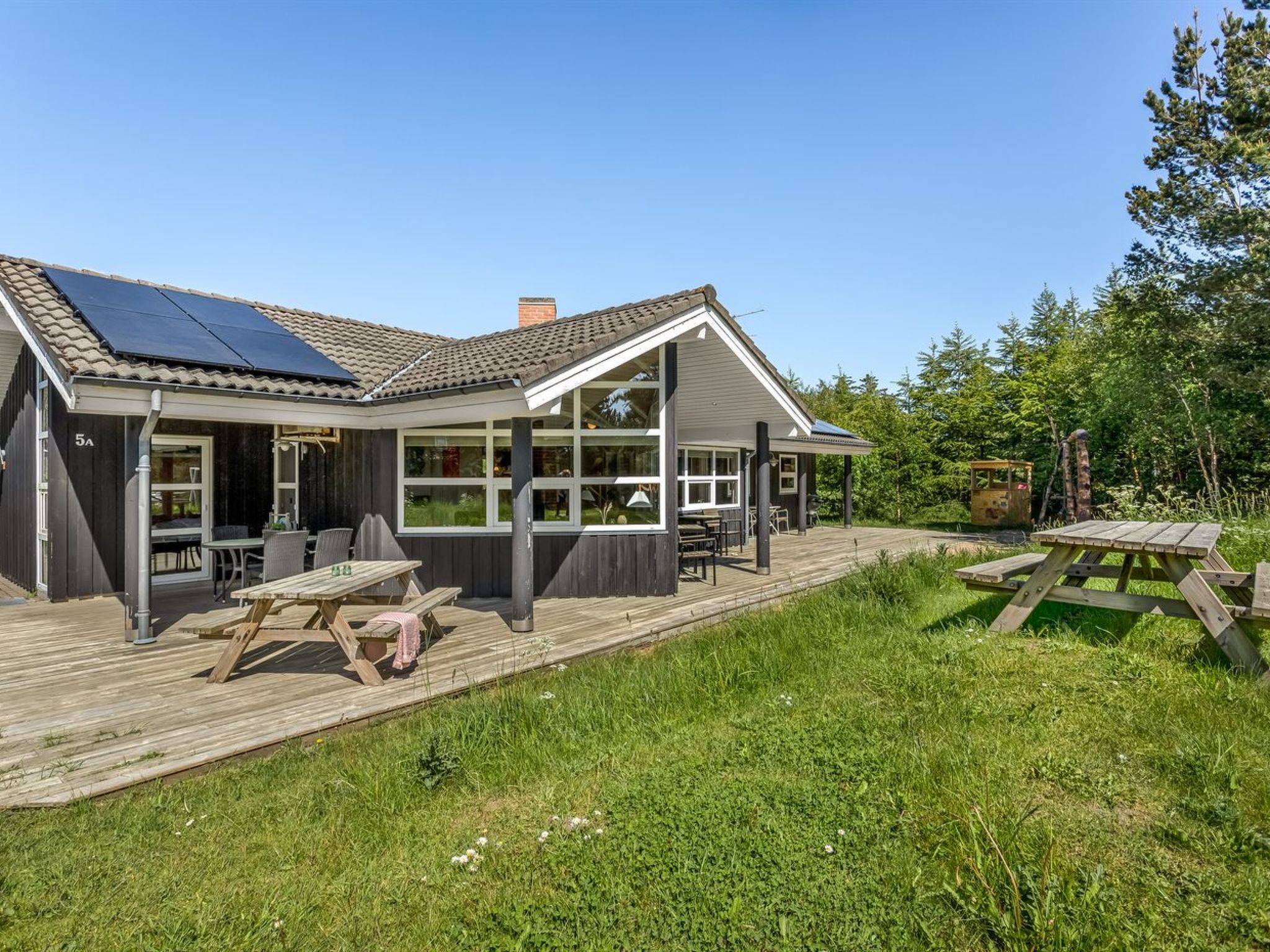 "Winder" - 1.3km from the sea-Outside