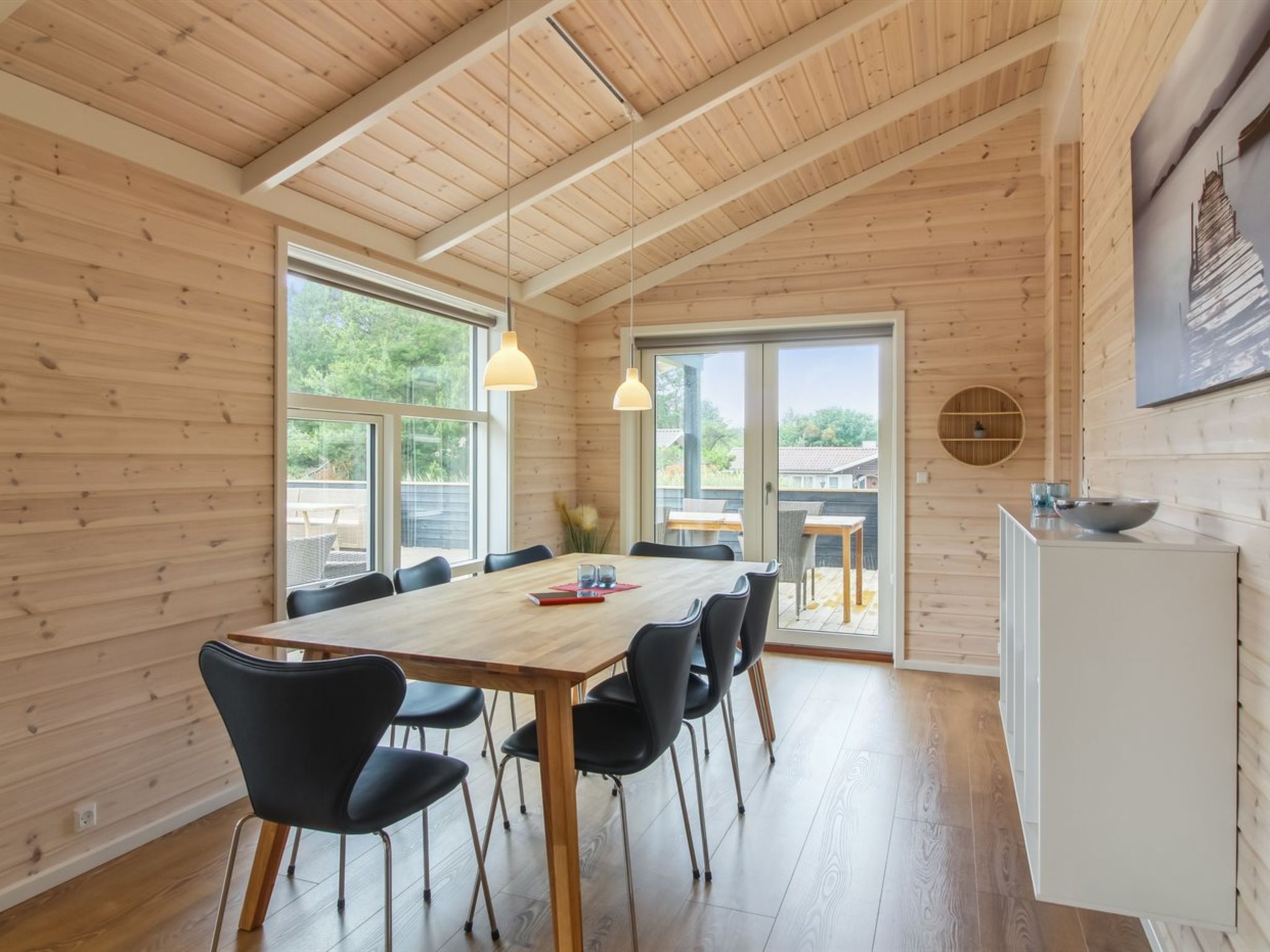 "Heriest" - 1.2km from the sea - Drinnen