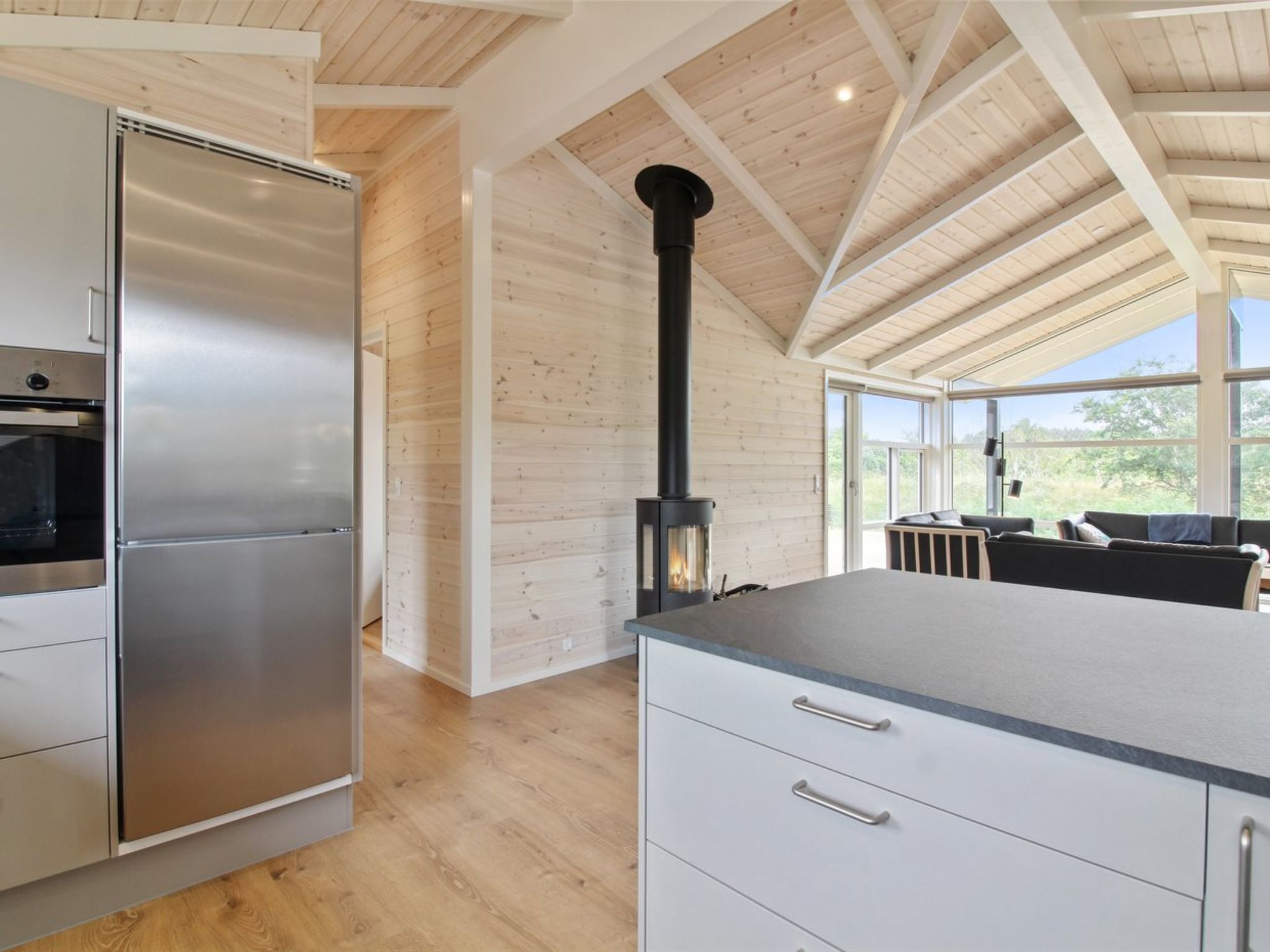 "Heriest" - 1.2km from the sea - Drinnen
