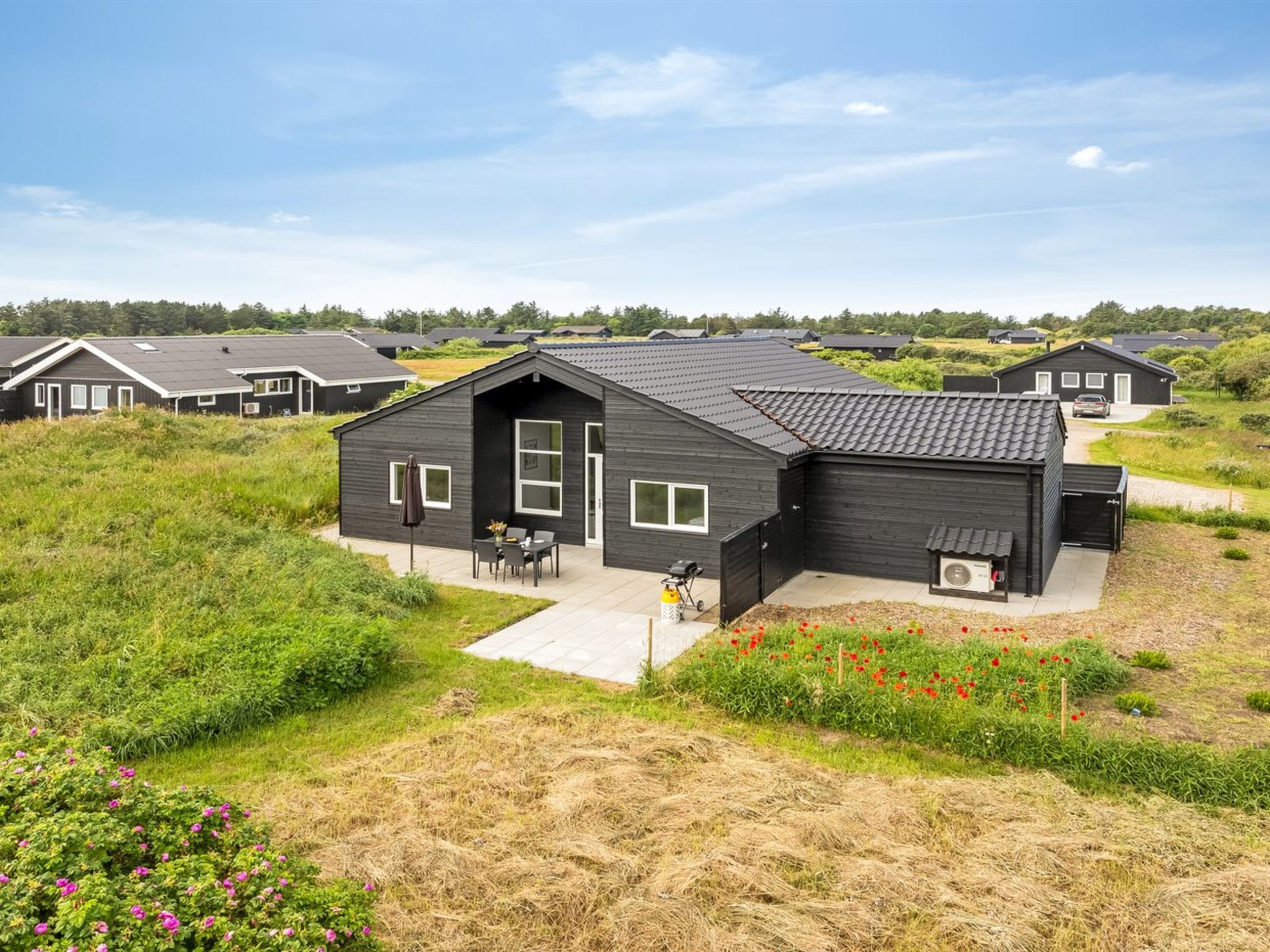 "Grith" - 1km from the sea - Buiten
