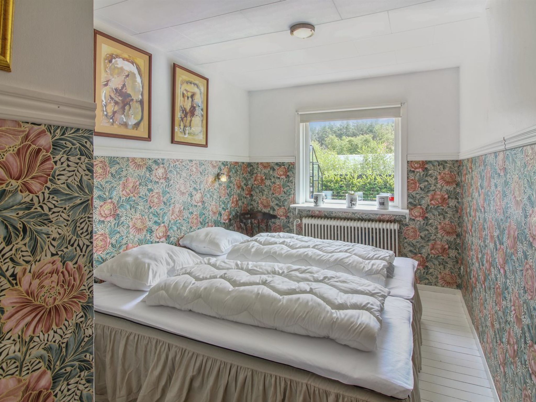 "Ellanor" - 1.4km from the sea-Binnen