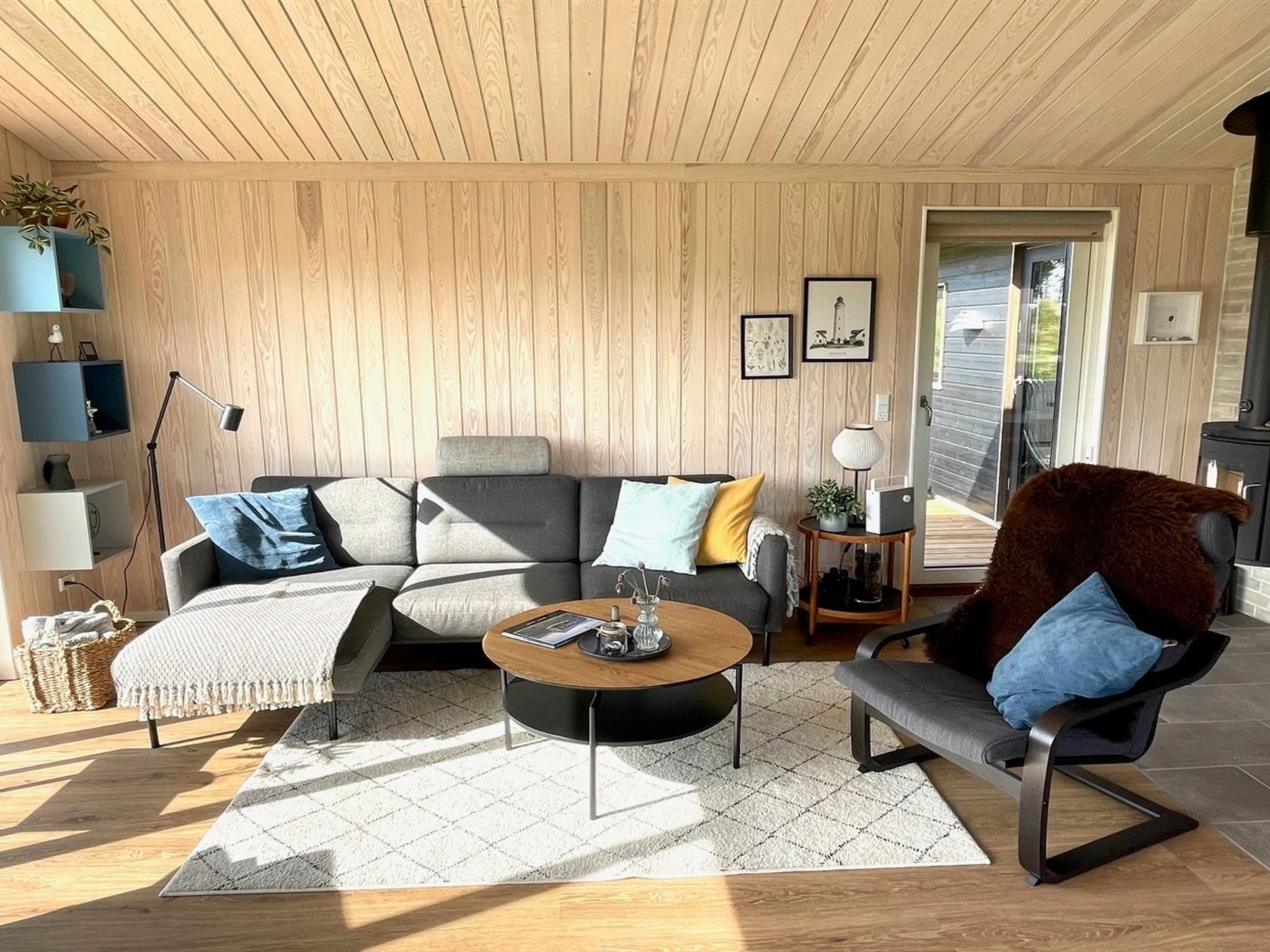 "Hinda" - 1.2km from the sea - Drinnen