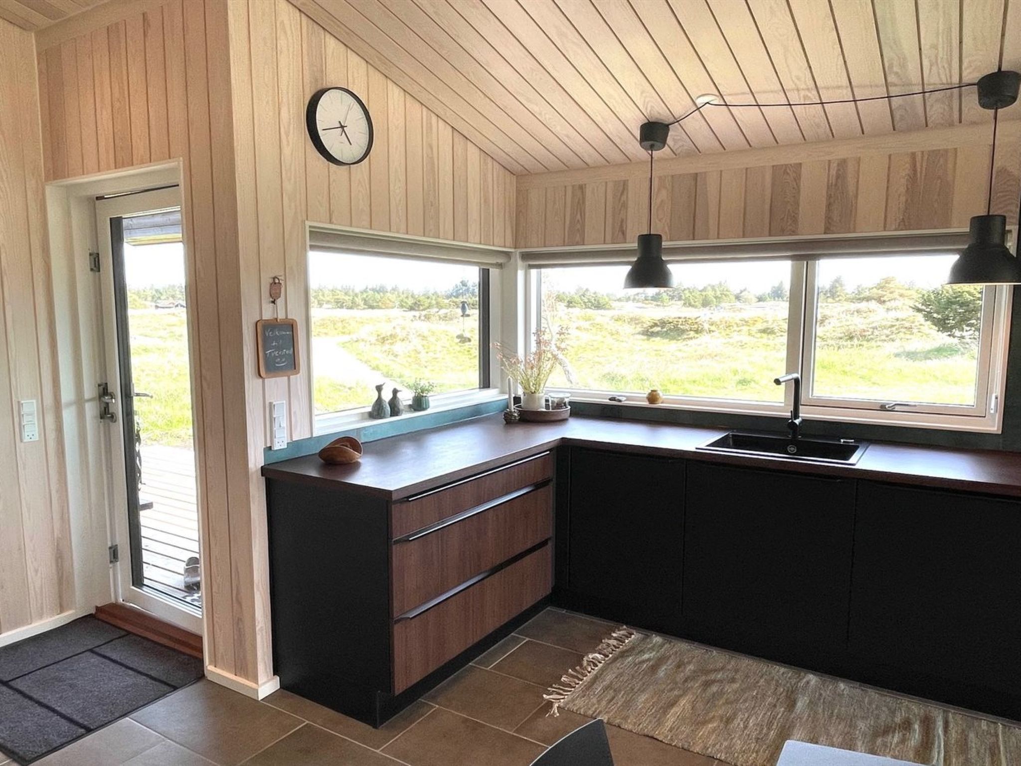 "Hinda" - 1.2km from the sea - Drinnen