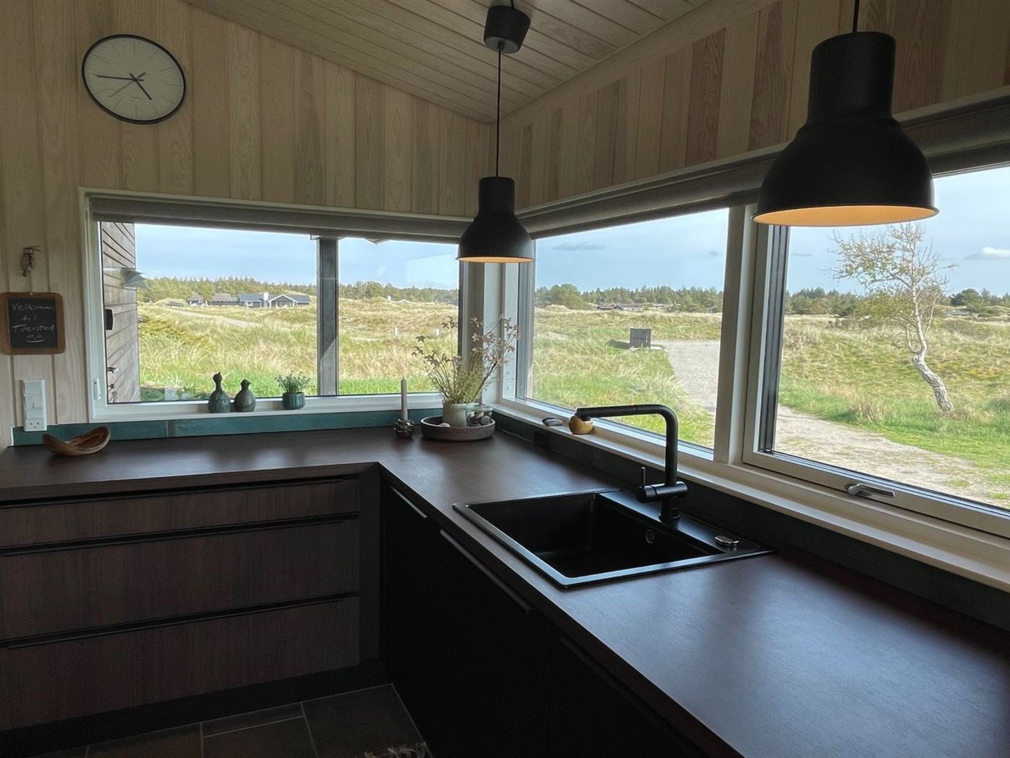 "Hinda" - 1.2km from the sea - Drinnen