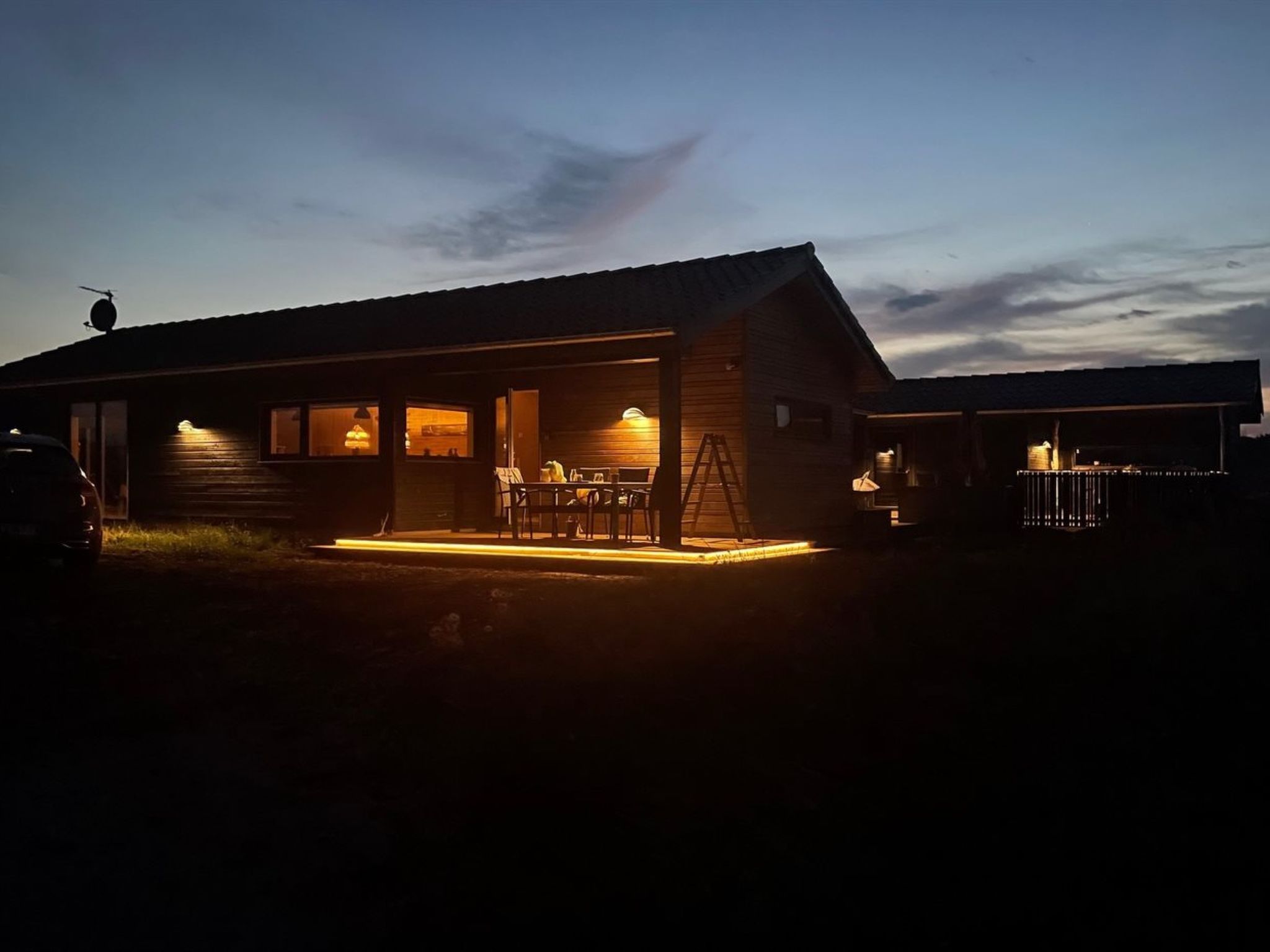 "Hinda" - 1.2km from the sea