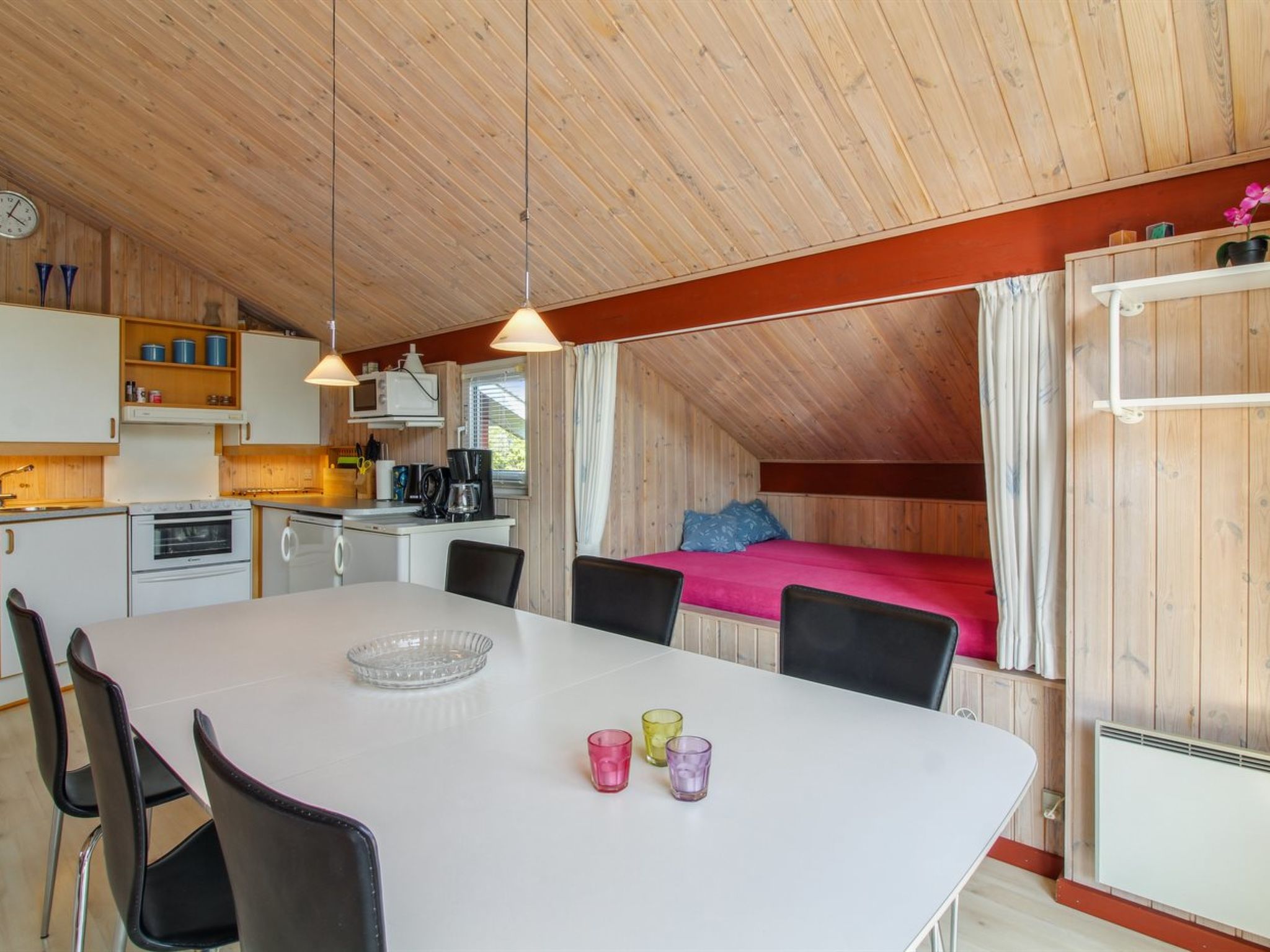 "Menka" - 1.3km from the sea - Binnen
