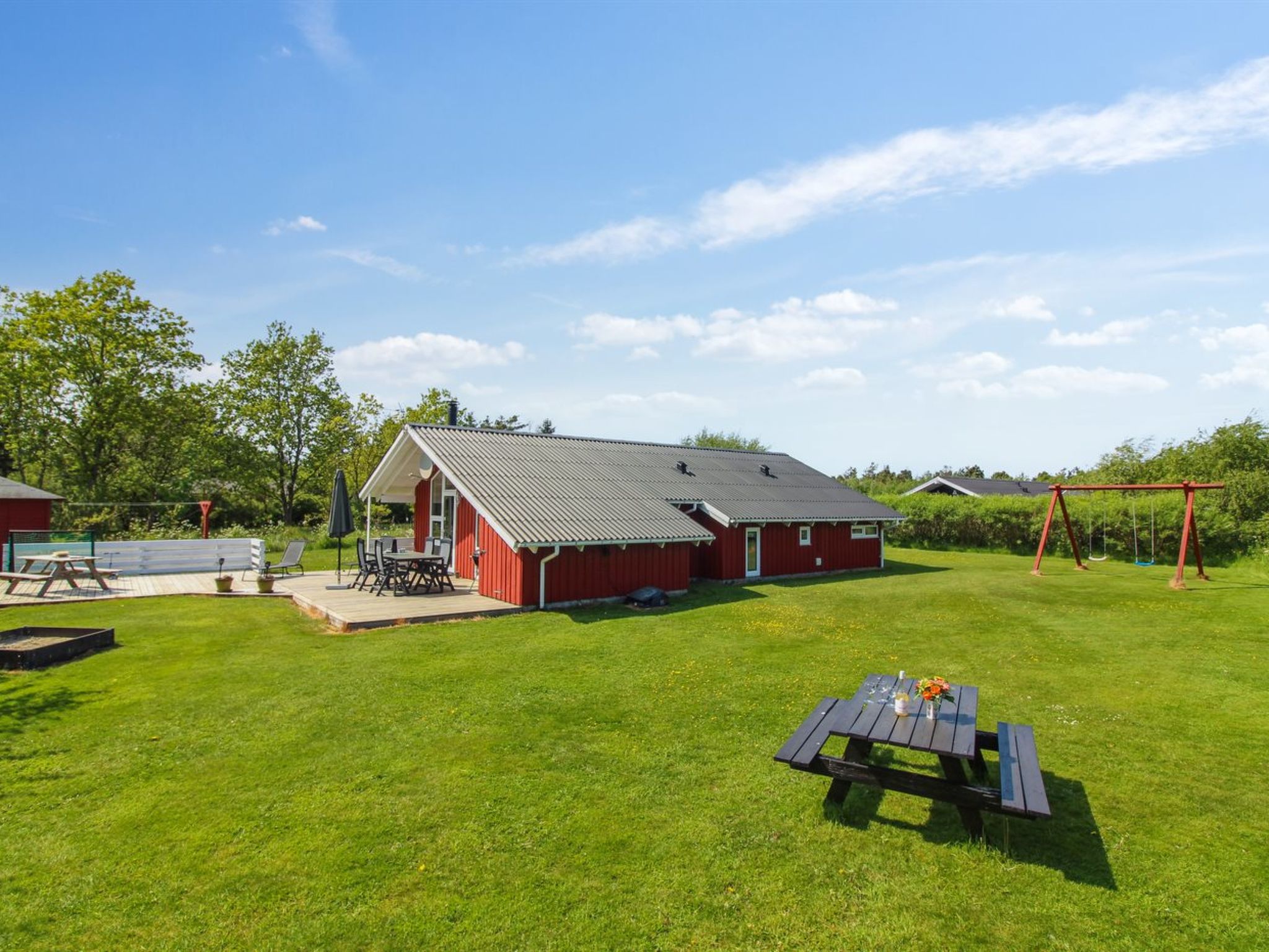 "Menka" - 1.3km from the sea - Buiten