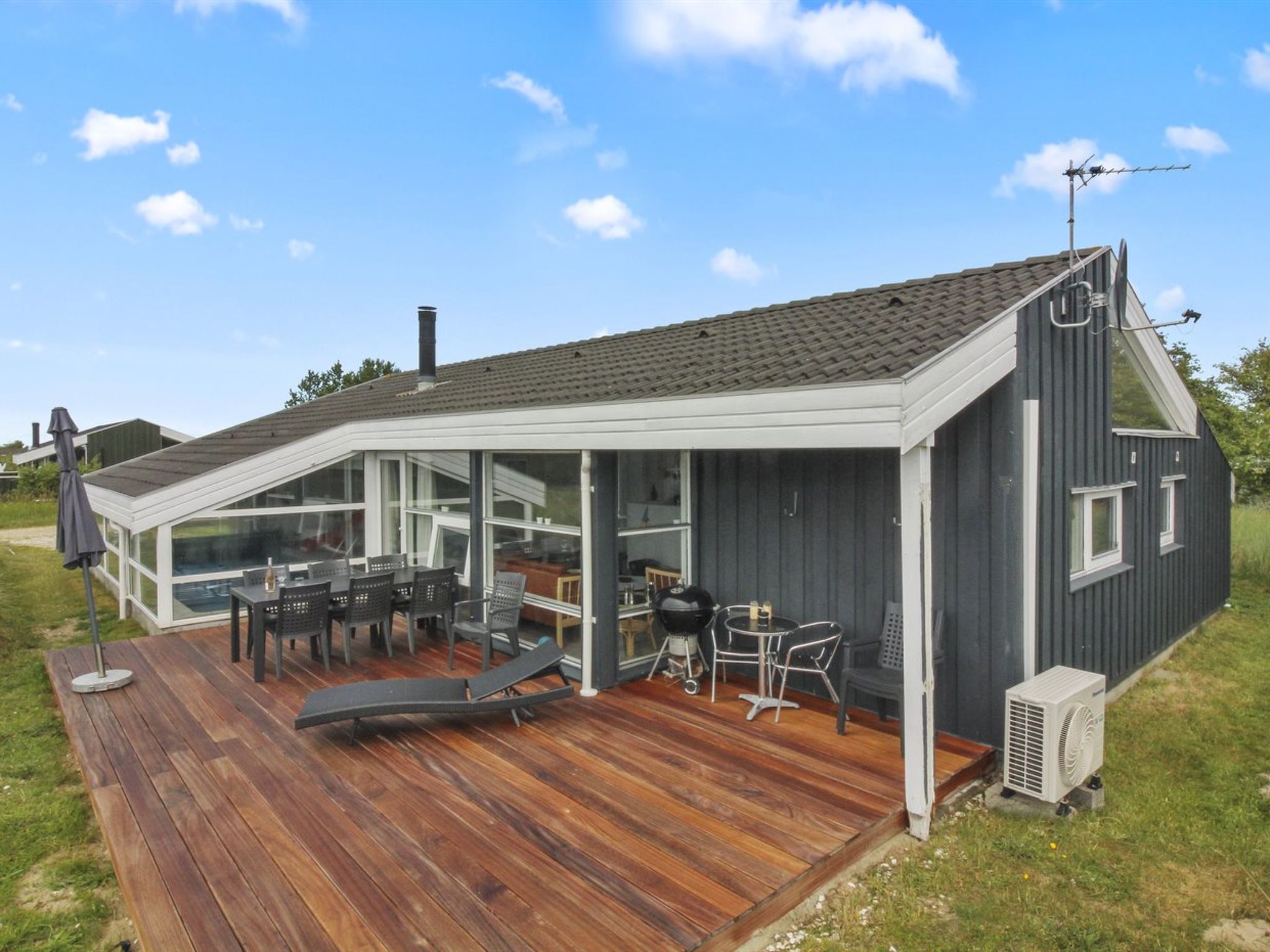 "Ilmo" - 950m from the sea-Draußen