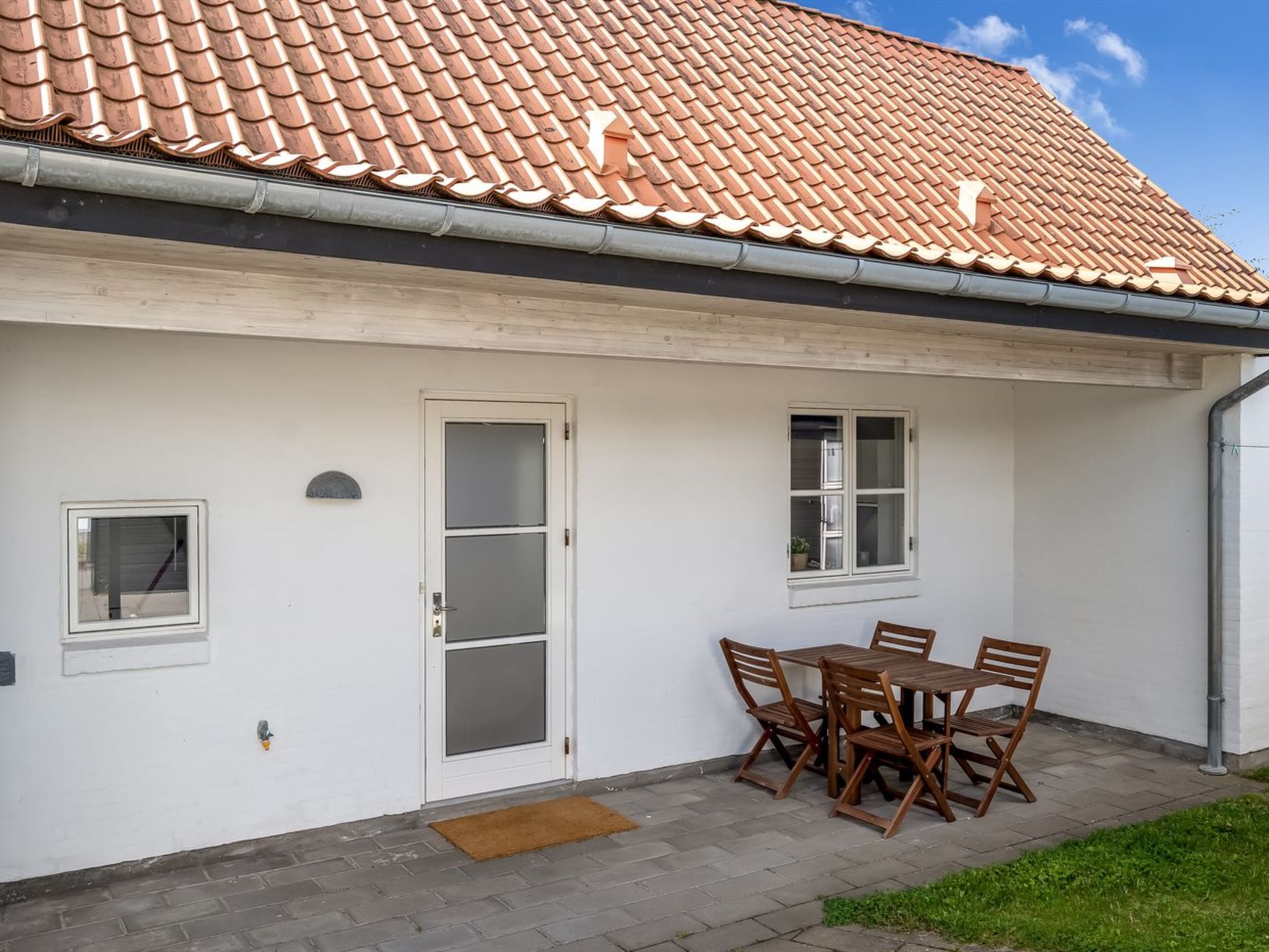 "Marijanne" - 500m from the sea - Outside