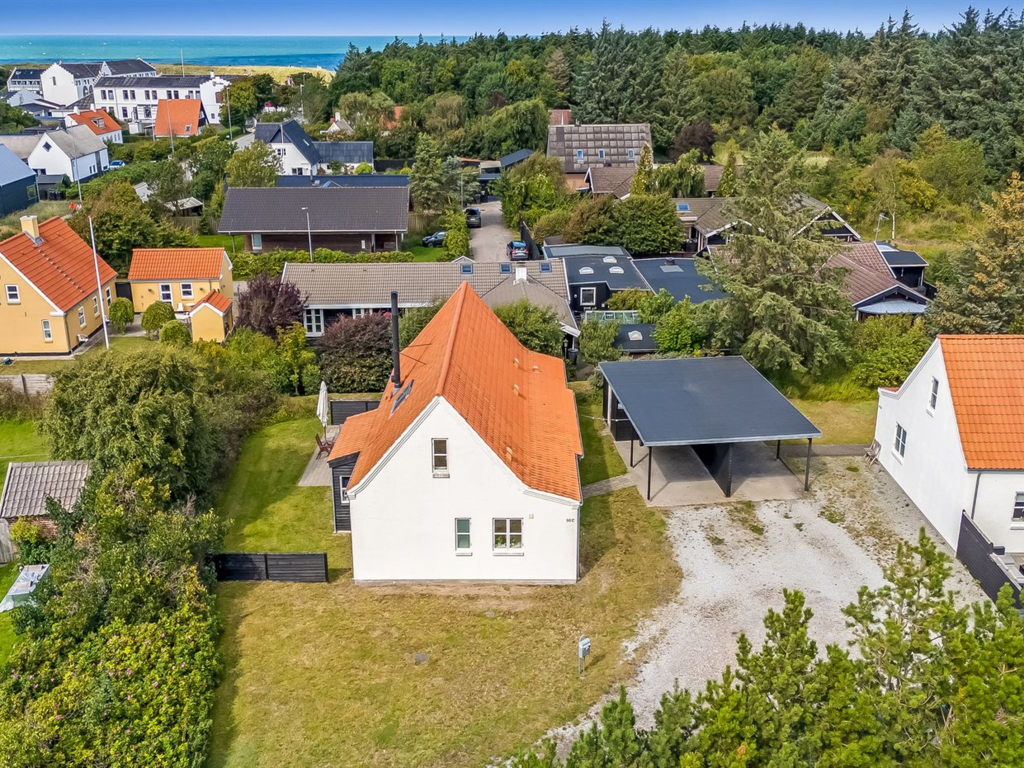 "Marijanne" - 500m from the sea - Outside
