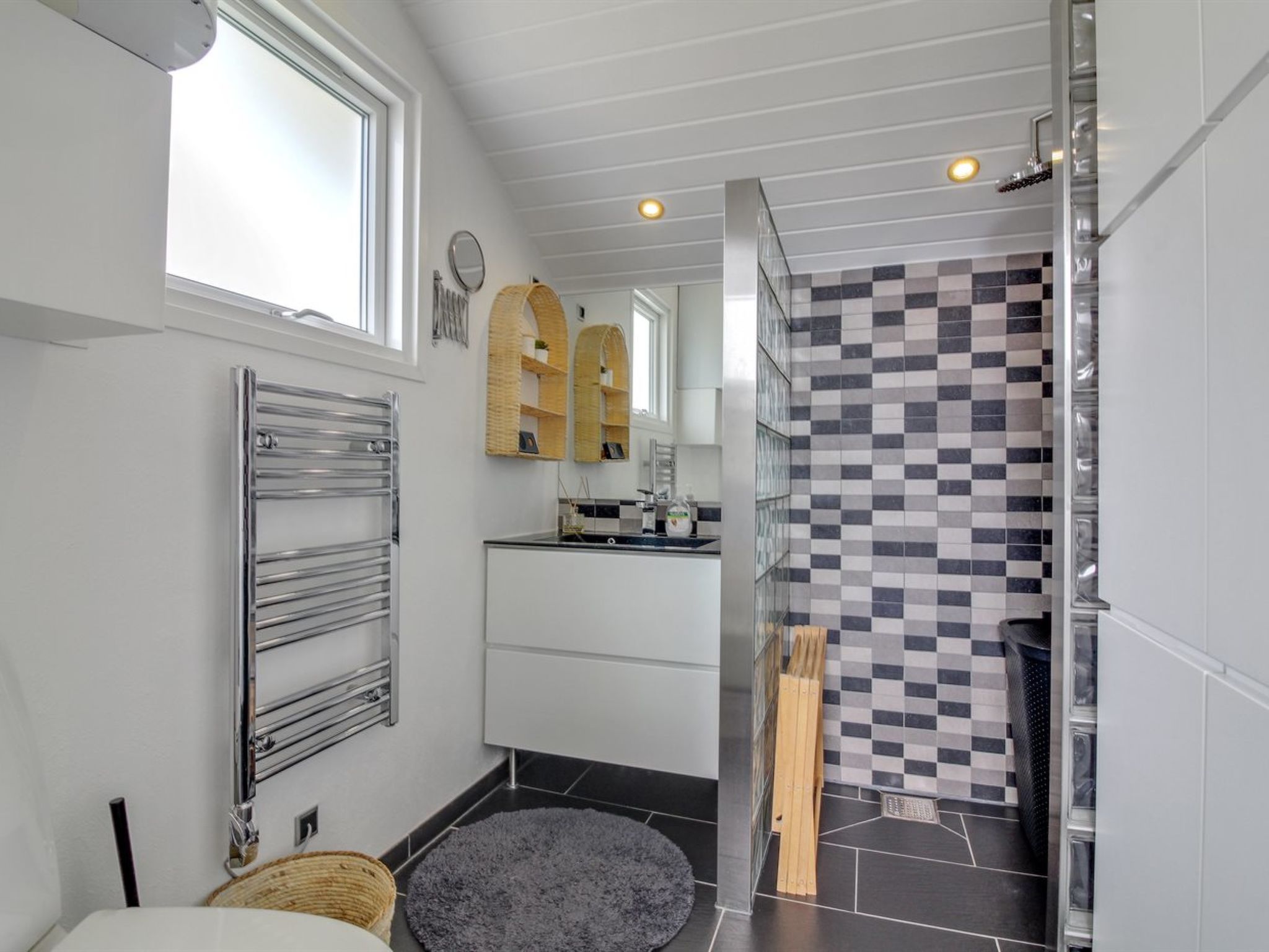 "Harmen" - 1.1km from the sea - Drinnen