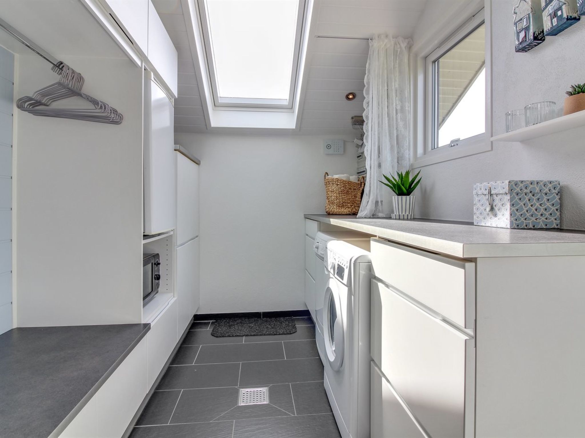 "Harmen" - 1.1km from the sea - Drinnen