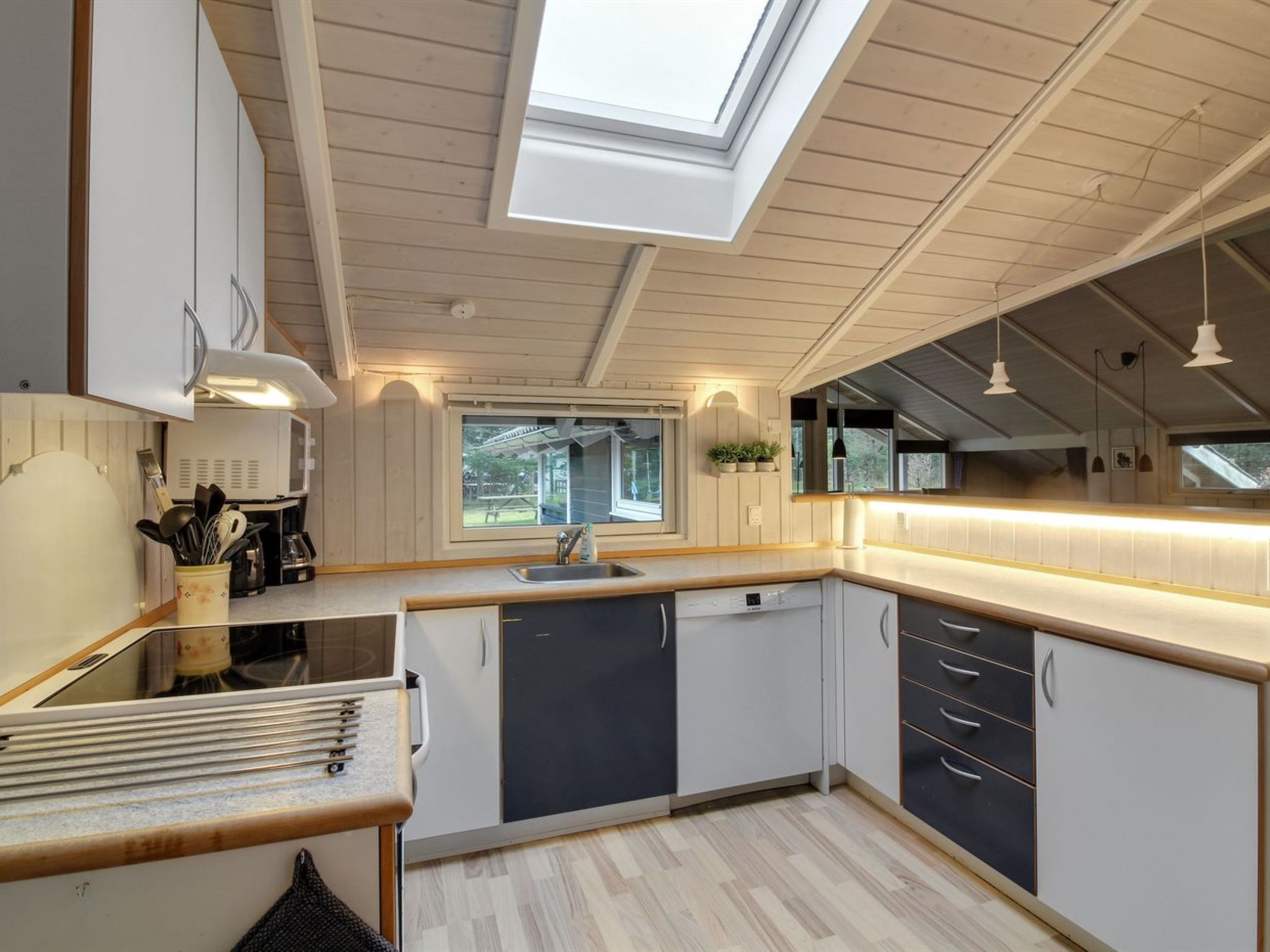 "Acucena" - 1.3km from the sea - Binnen
