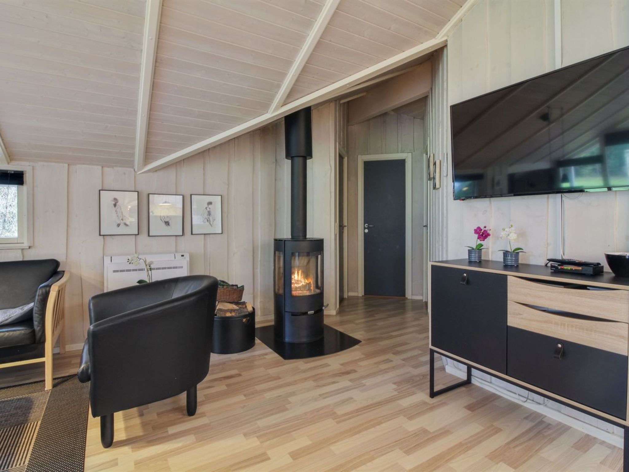 "Acucena" - 1.3km from the sea - Binnen
