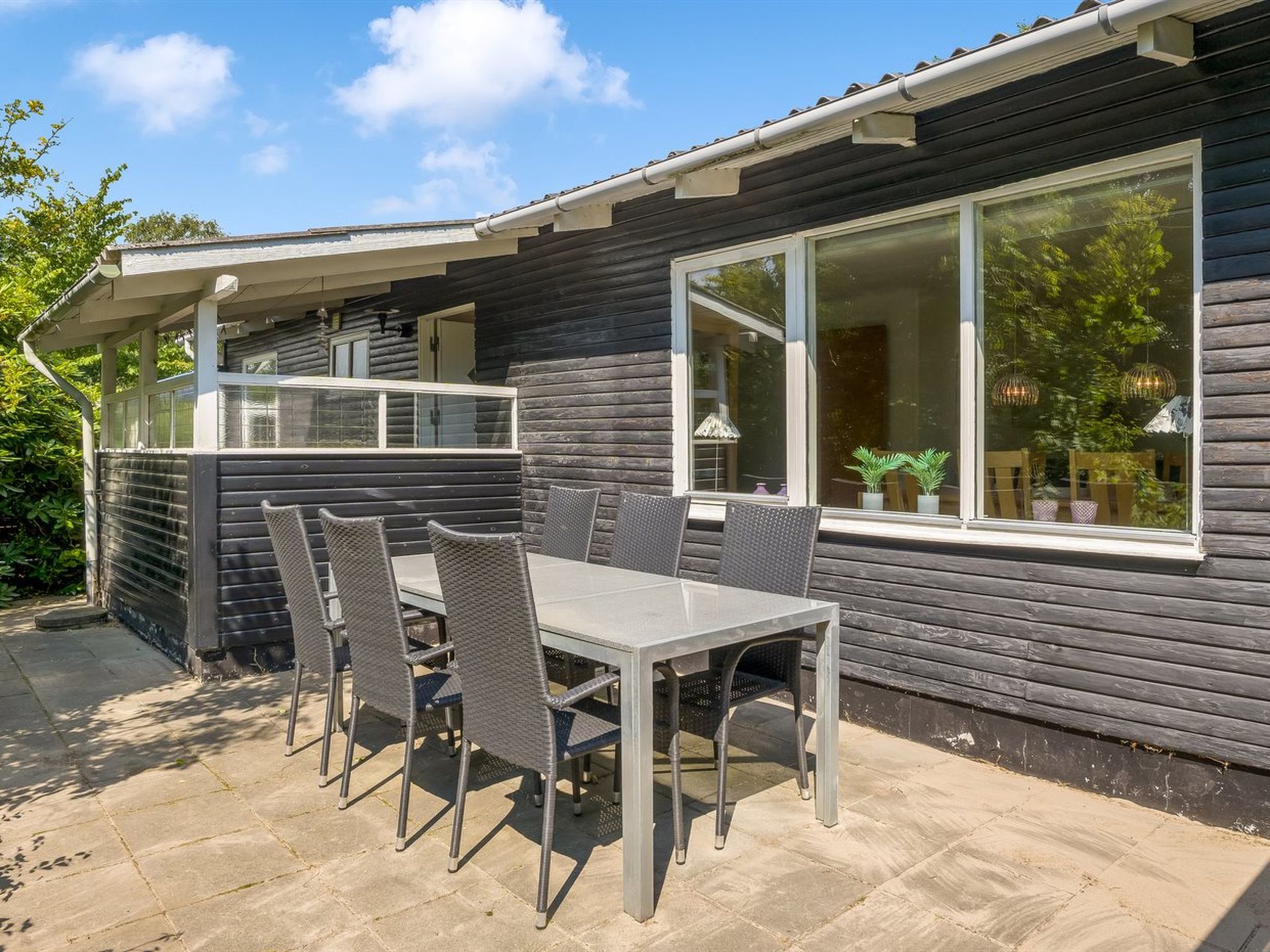 "France" - 5km from the sea-Buiten