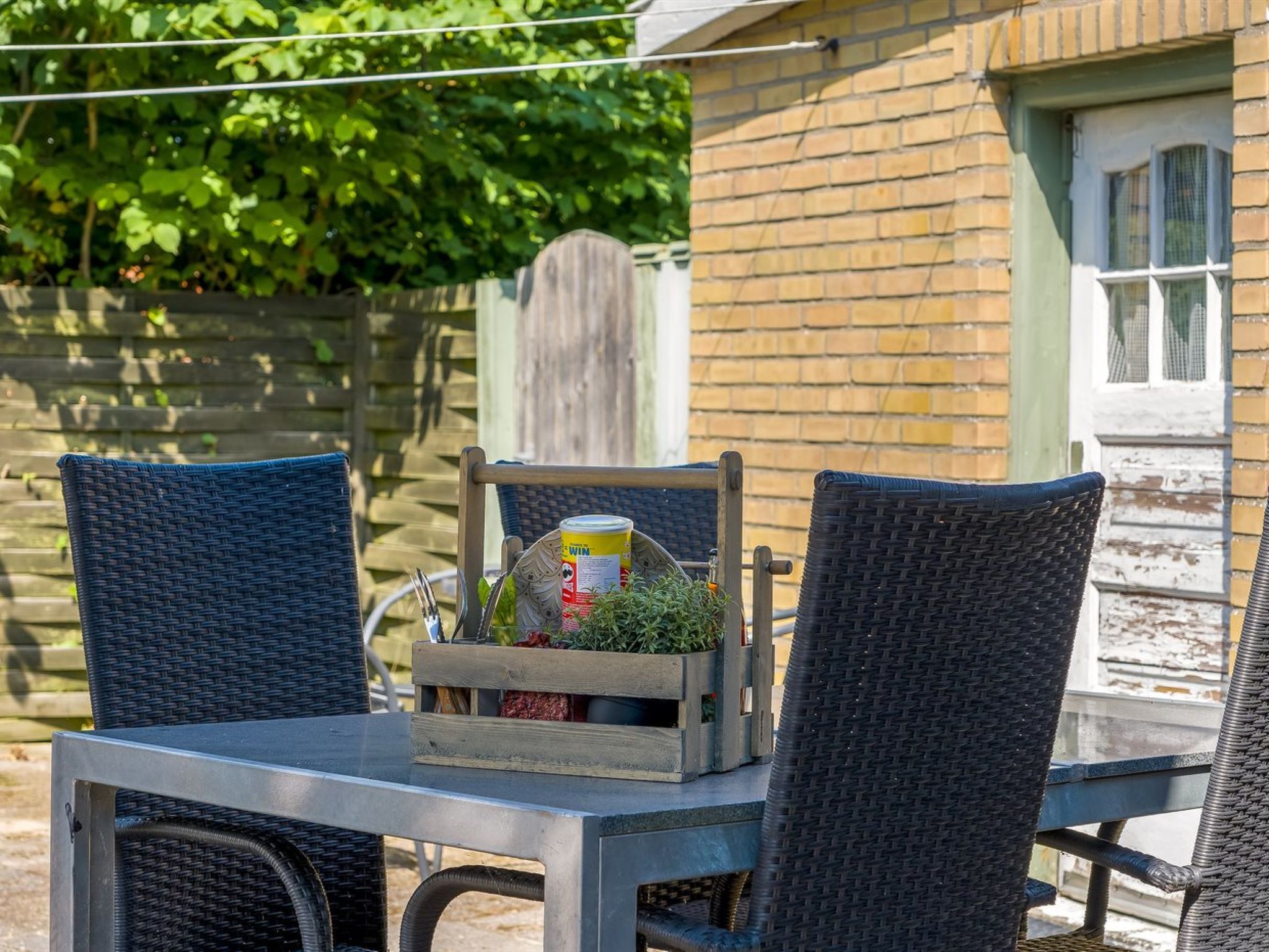 "France" - 5km from the sea-Buiten