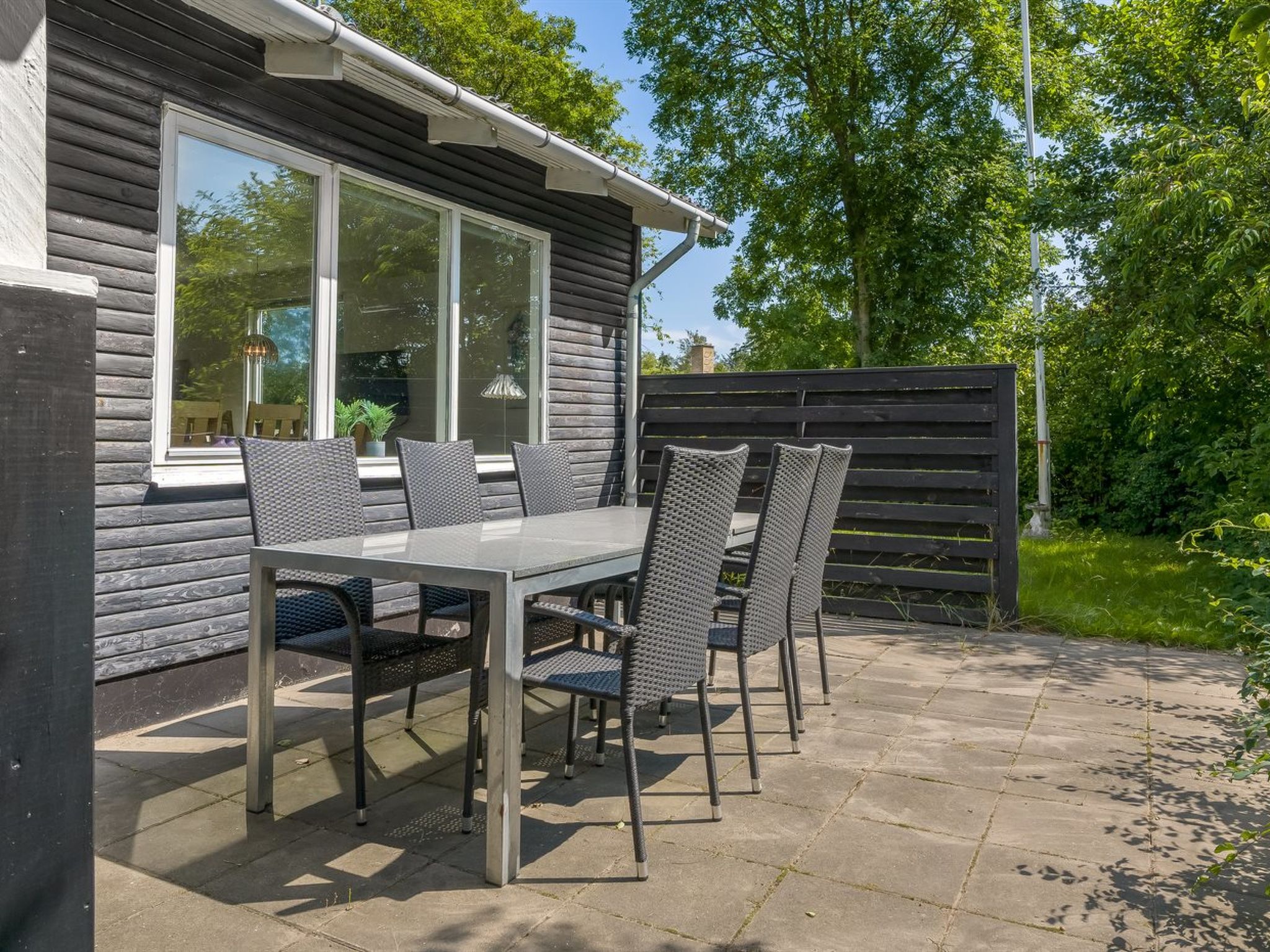 "France" - 5km from the sea - Buiten