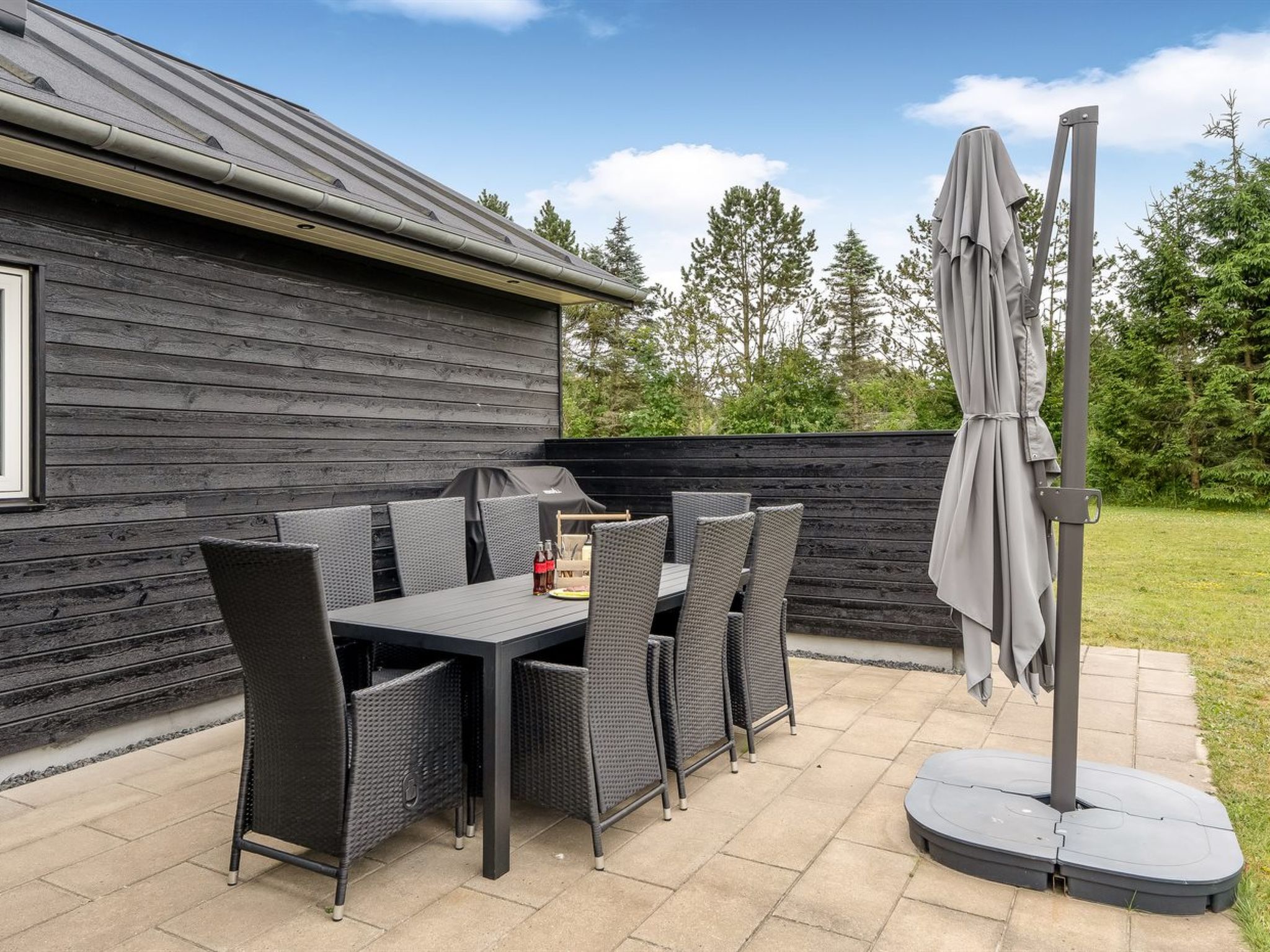"Sunna" - 1.2km from the sea - Buiten