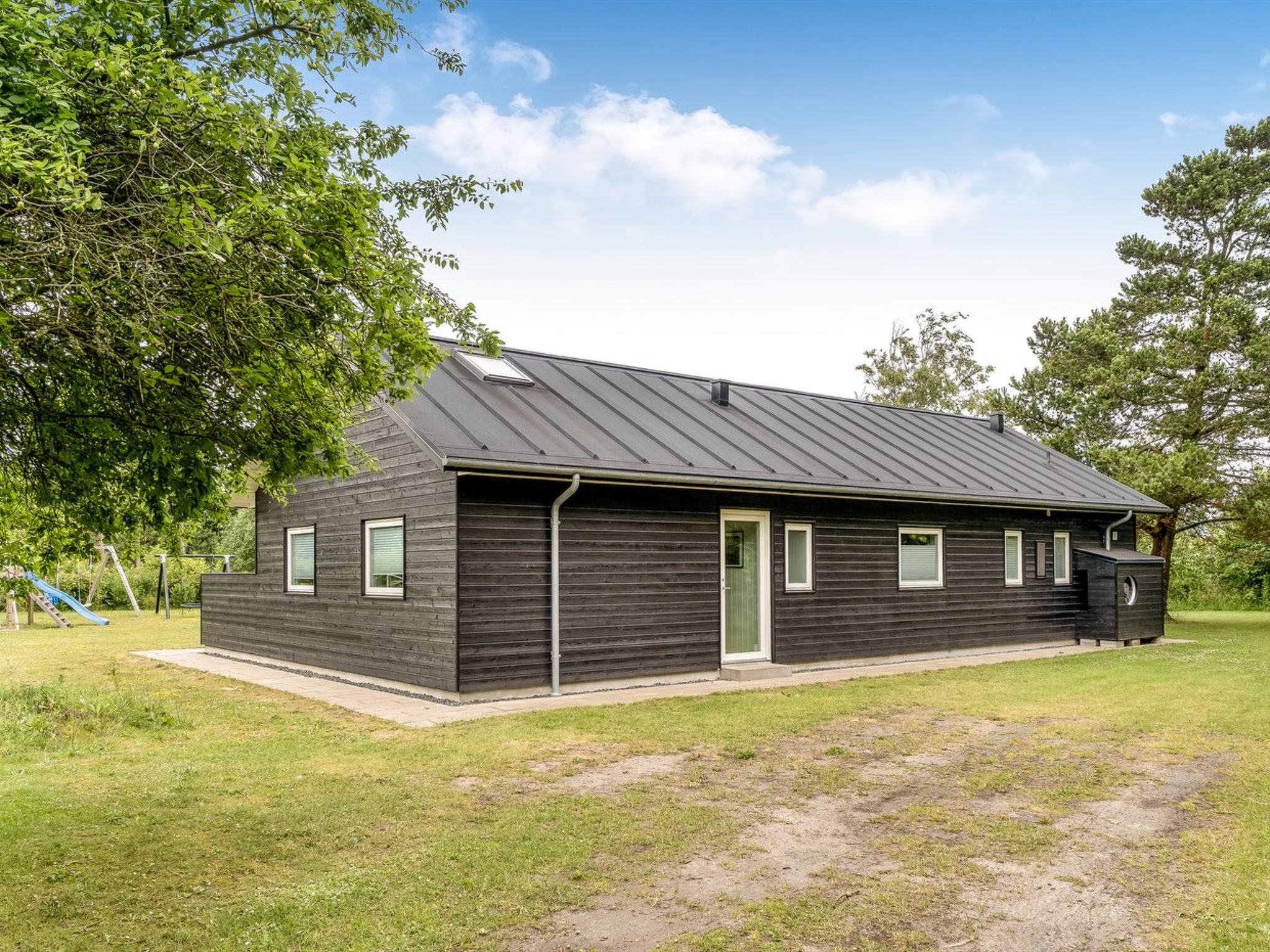 "Sunna" - 1.2km from the sea - Buiten