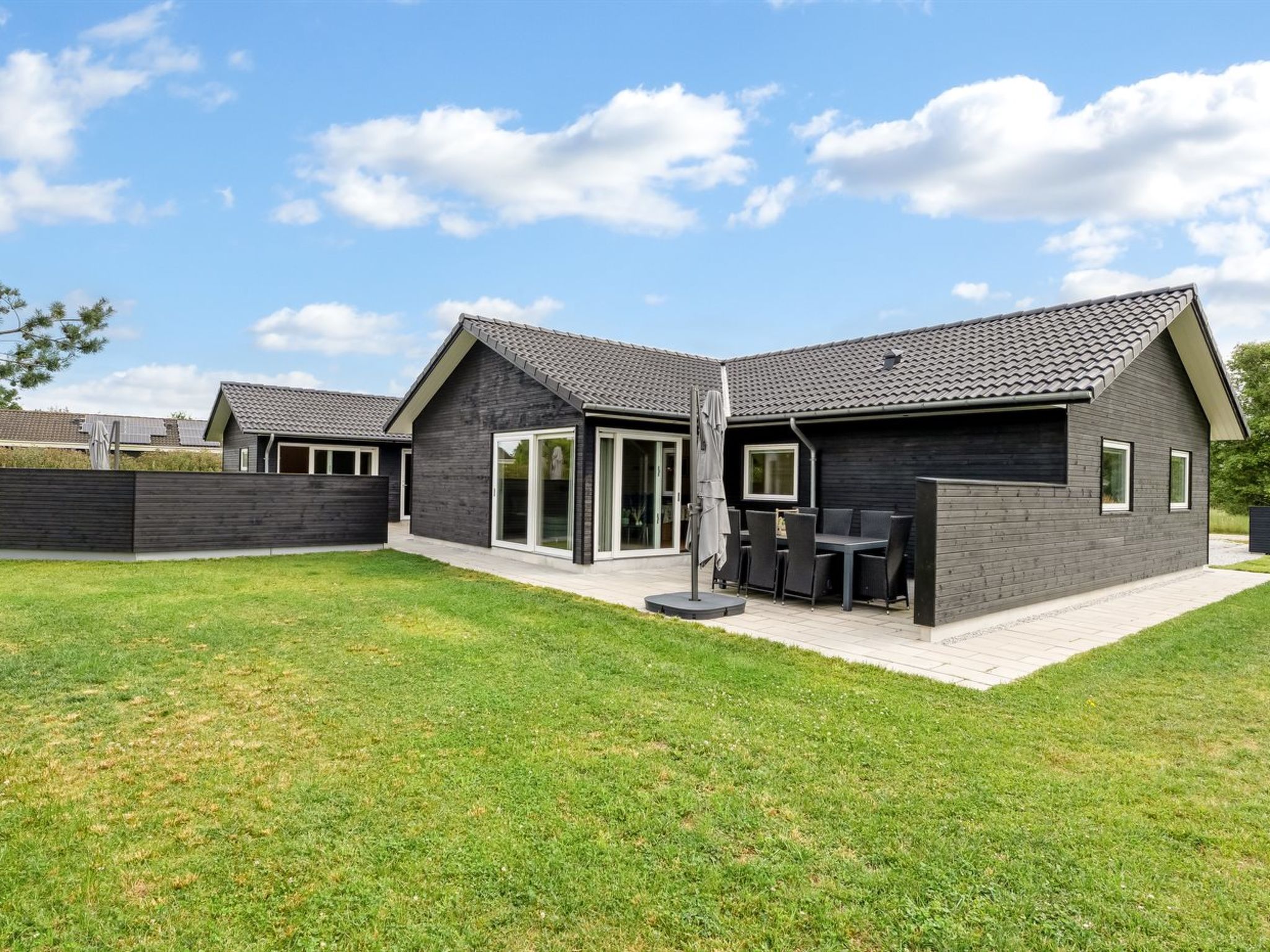 "Frederikke" - 990m from the sea - Buiten