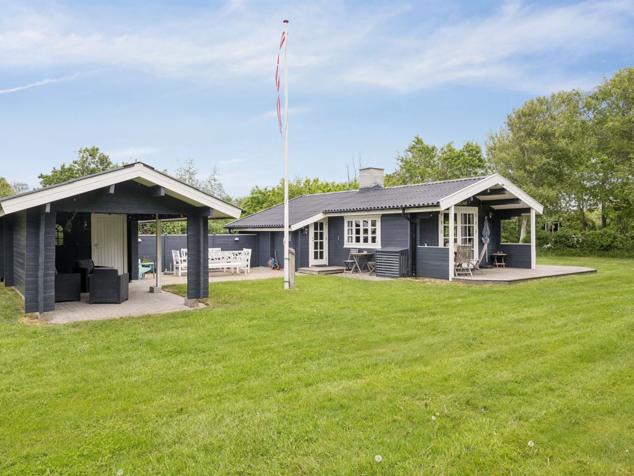 "Saxi" - 1.2km from the sea - Buiten