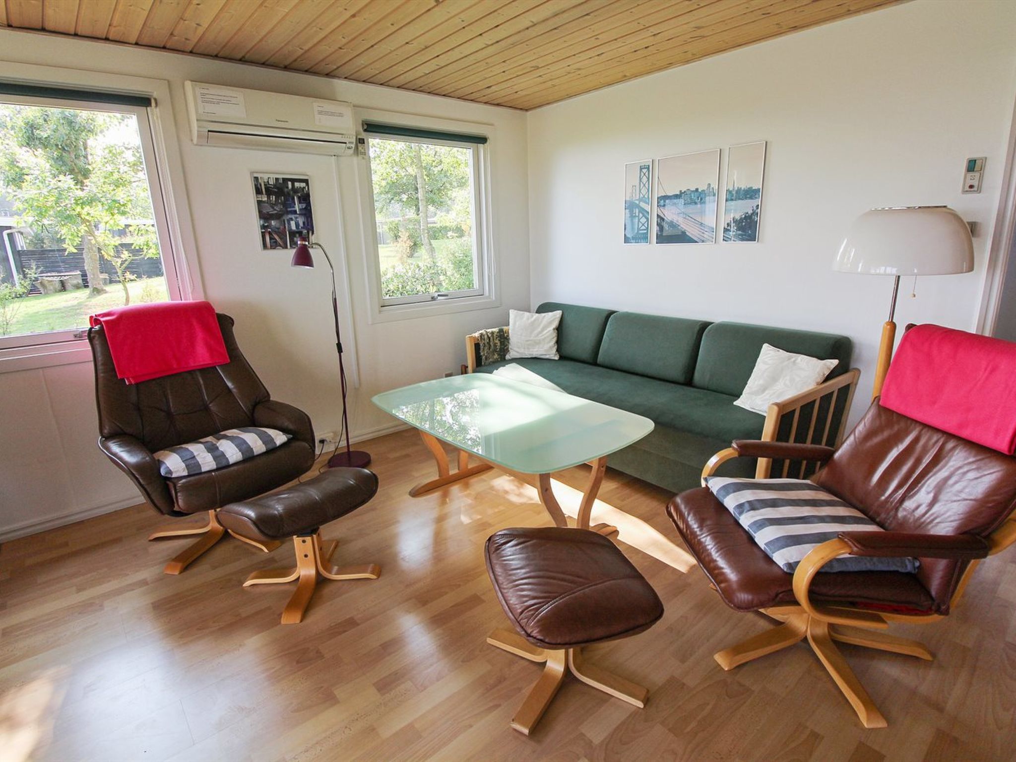 "Isalie" - 200m from the sea - Binnen
