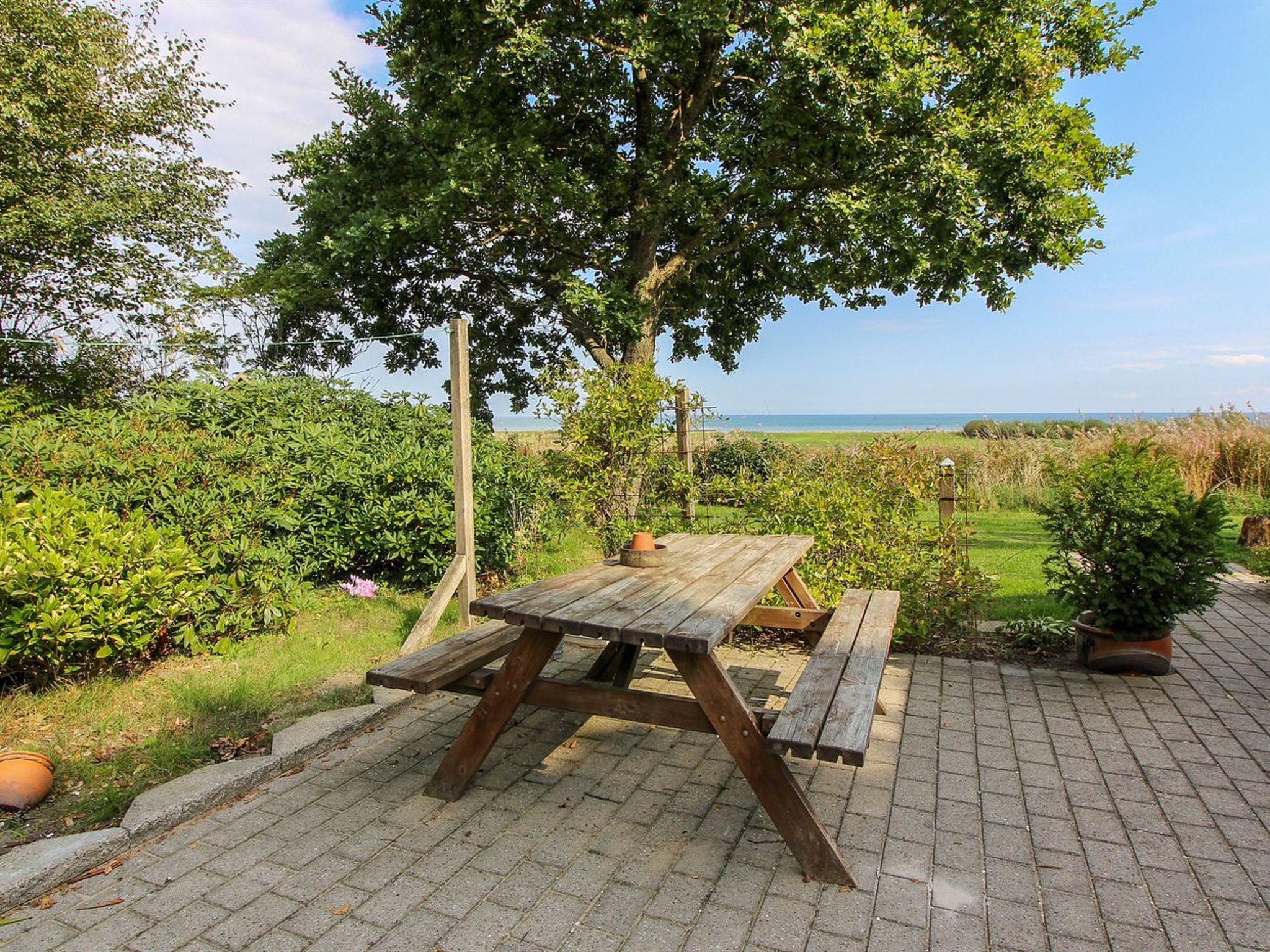 "Isalie" - 200m from the sea - Buiten