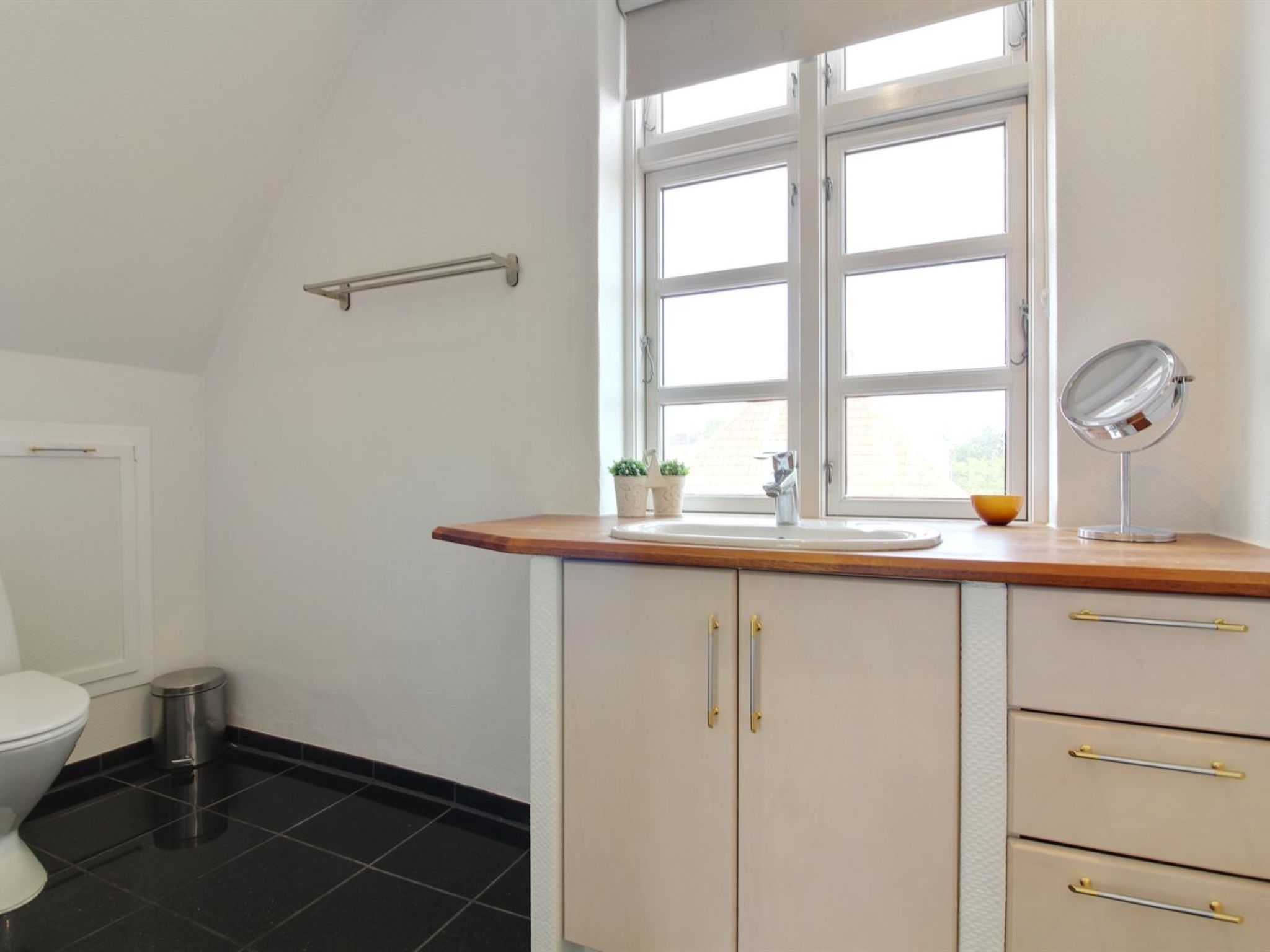 "Kosara" - 50m from the sea-Binnen