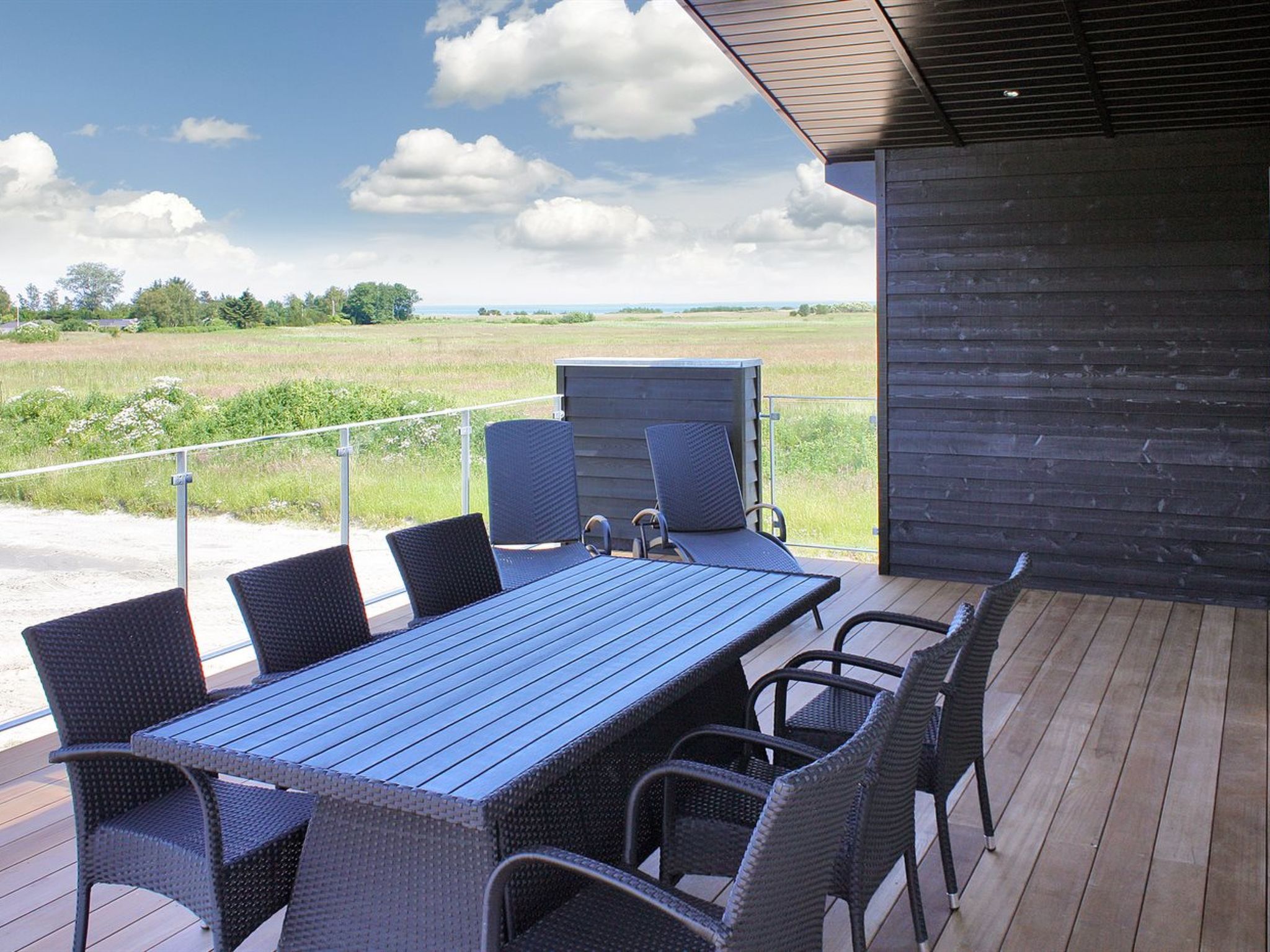 "Ugot" - 750m from the sea - Buiten