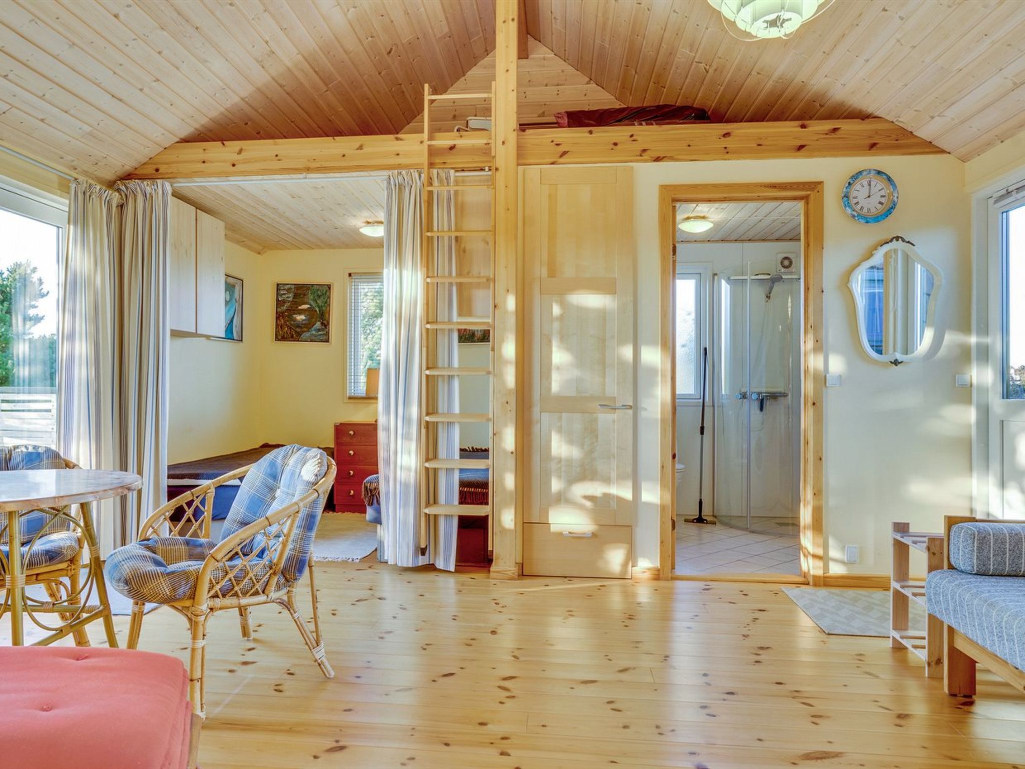 "Ariana" - 150m from the sea-Binnen