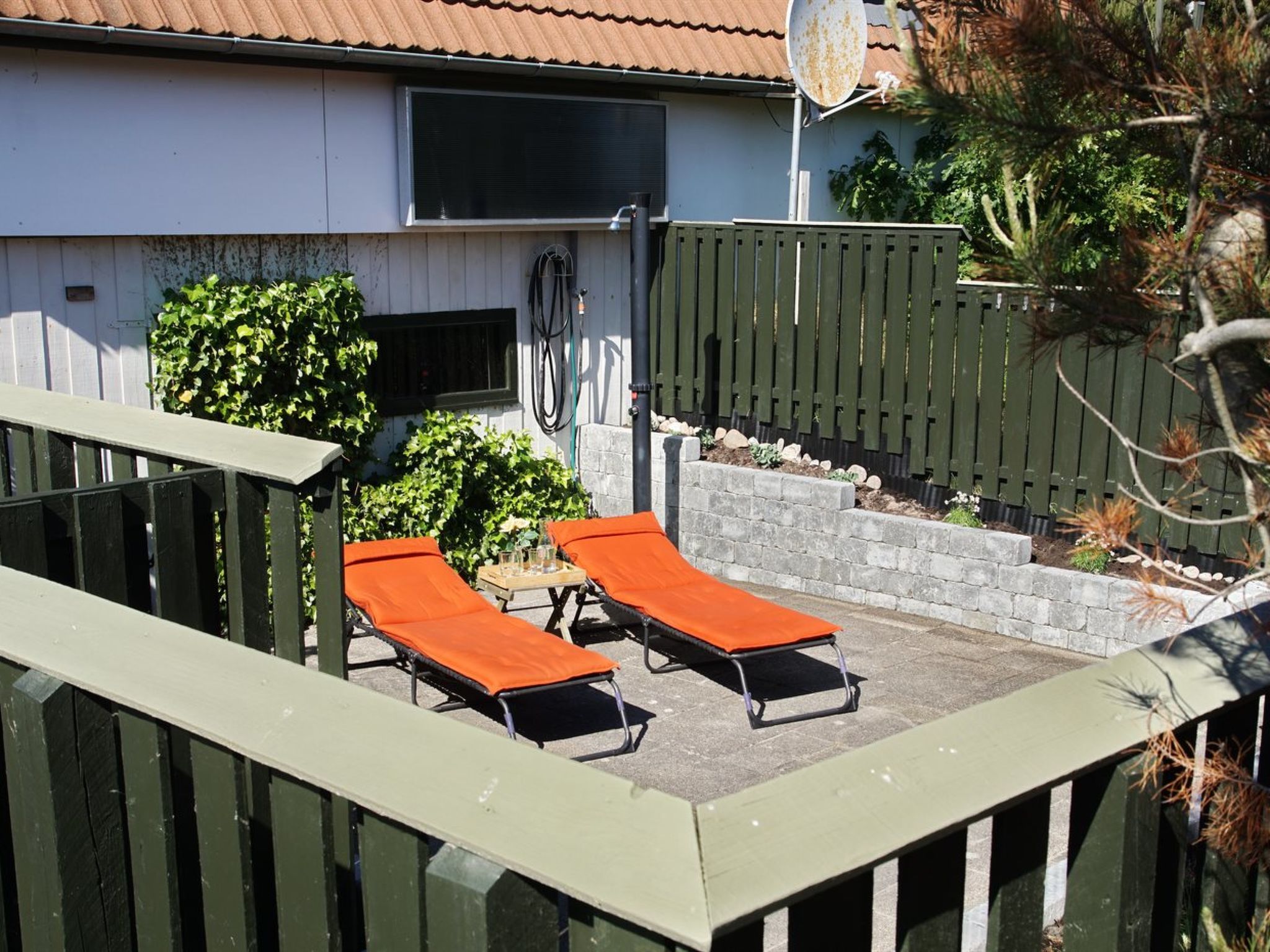 "Ariana" - 150m from the sea - Outside
