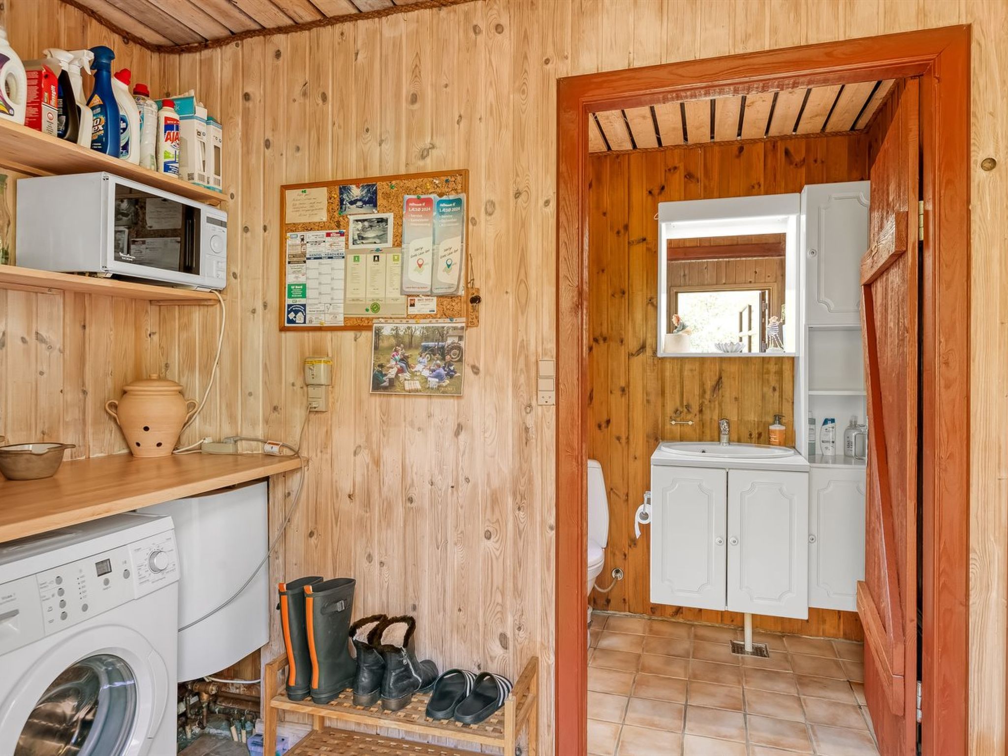 "Sofia" - 500m from the sea - Binnen
