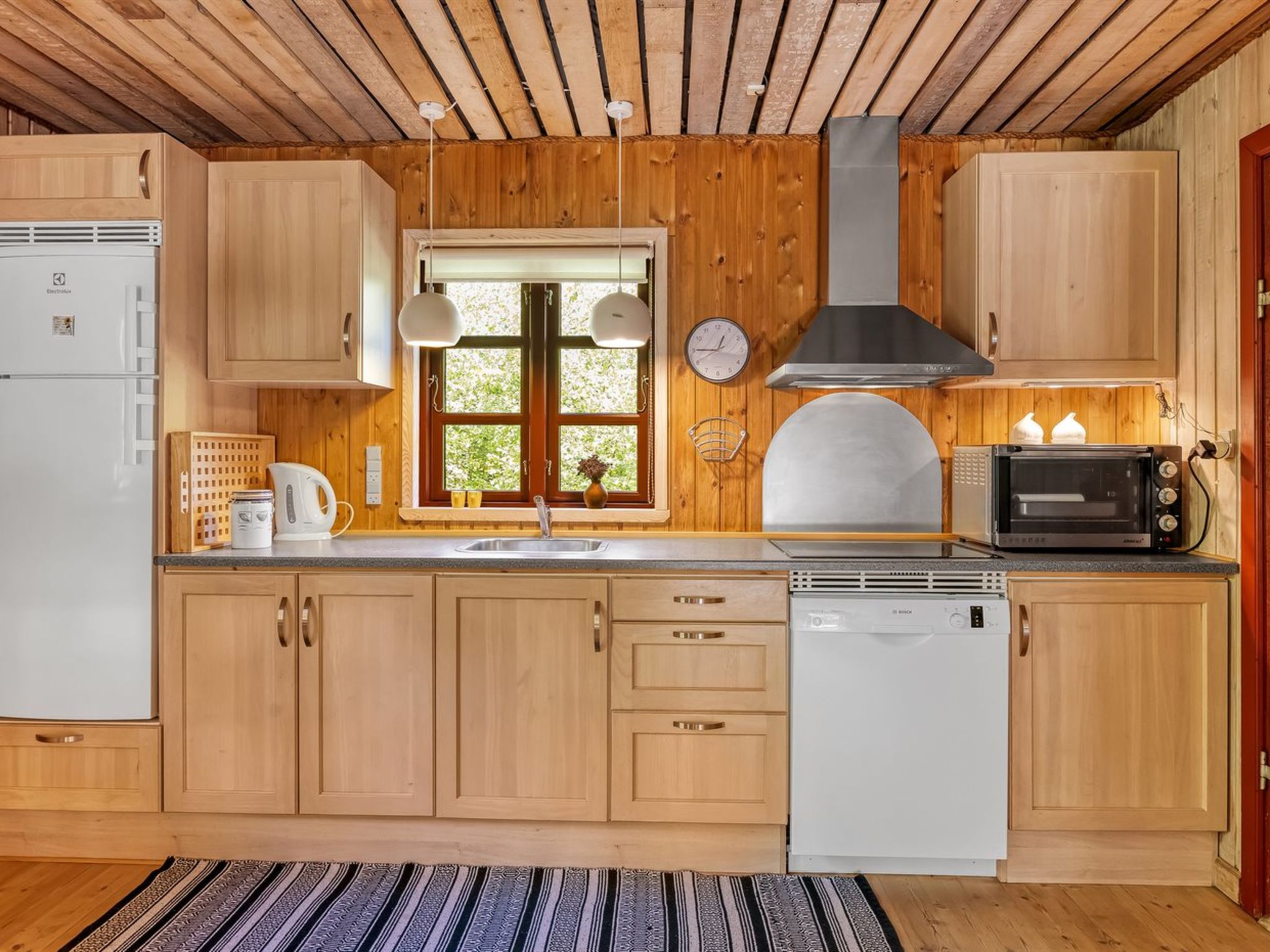 "Sofia" - 500m from the sea - Binnen