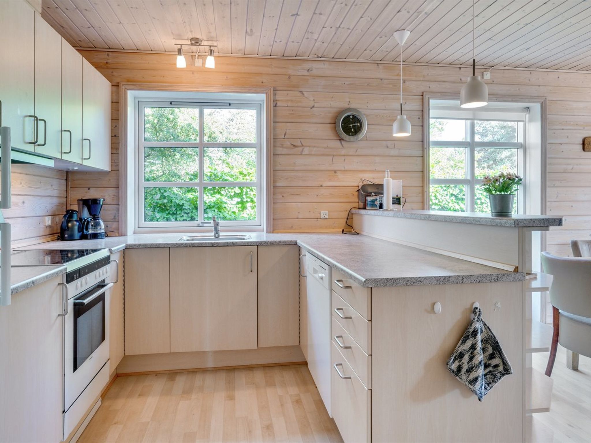 "Brigitta" - 1.5km from the sea - Binnen