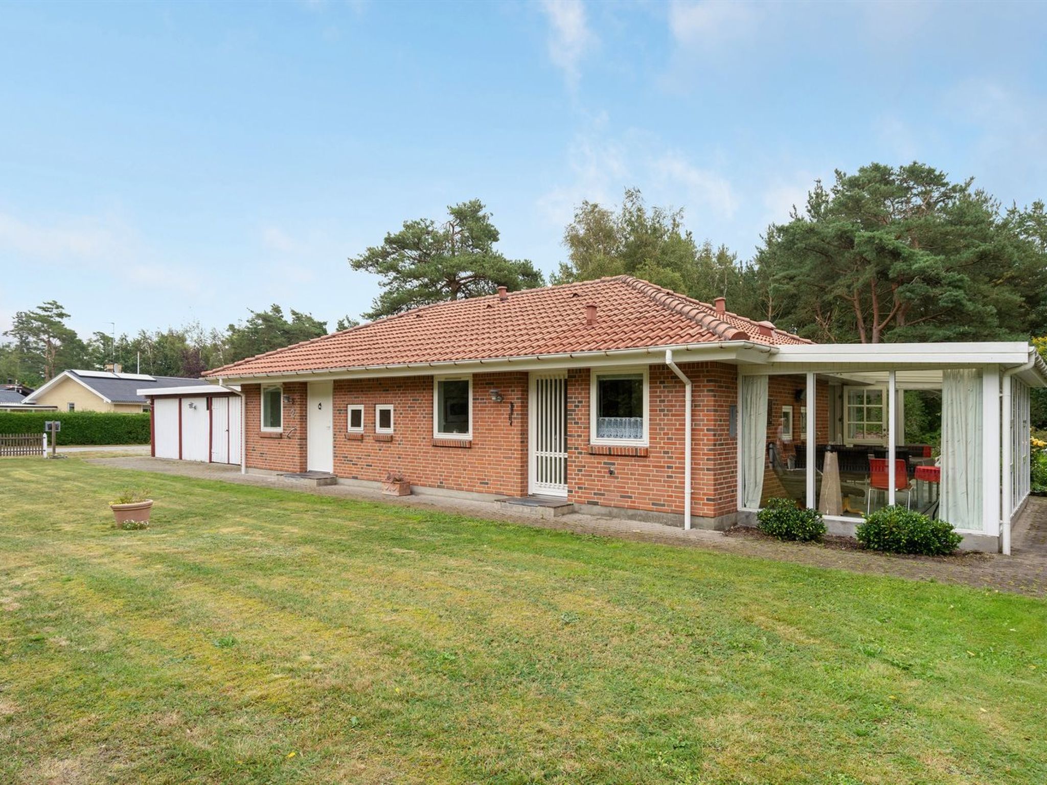 "Maksimilian" - 1.5km from the sea - Buiten