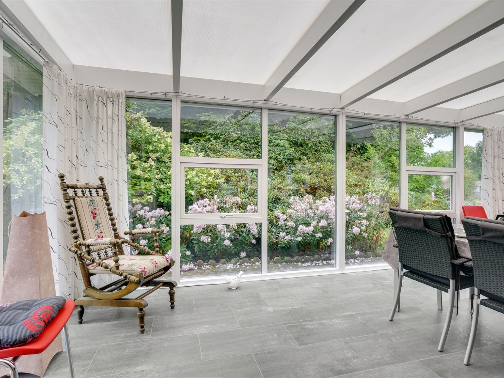 "Maksimilian" - 1.5km from the sea - Binnen