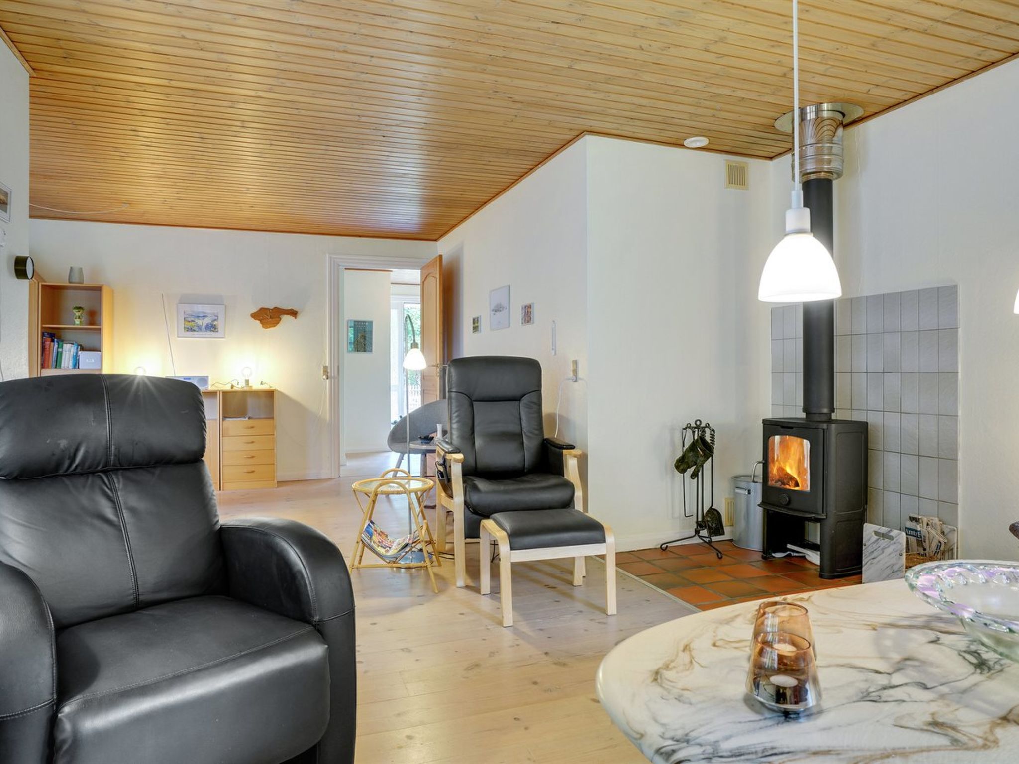 "Maksimilian" - 1.5km from the sea - Binnen