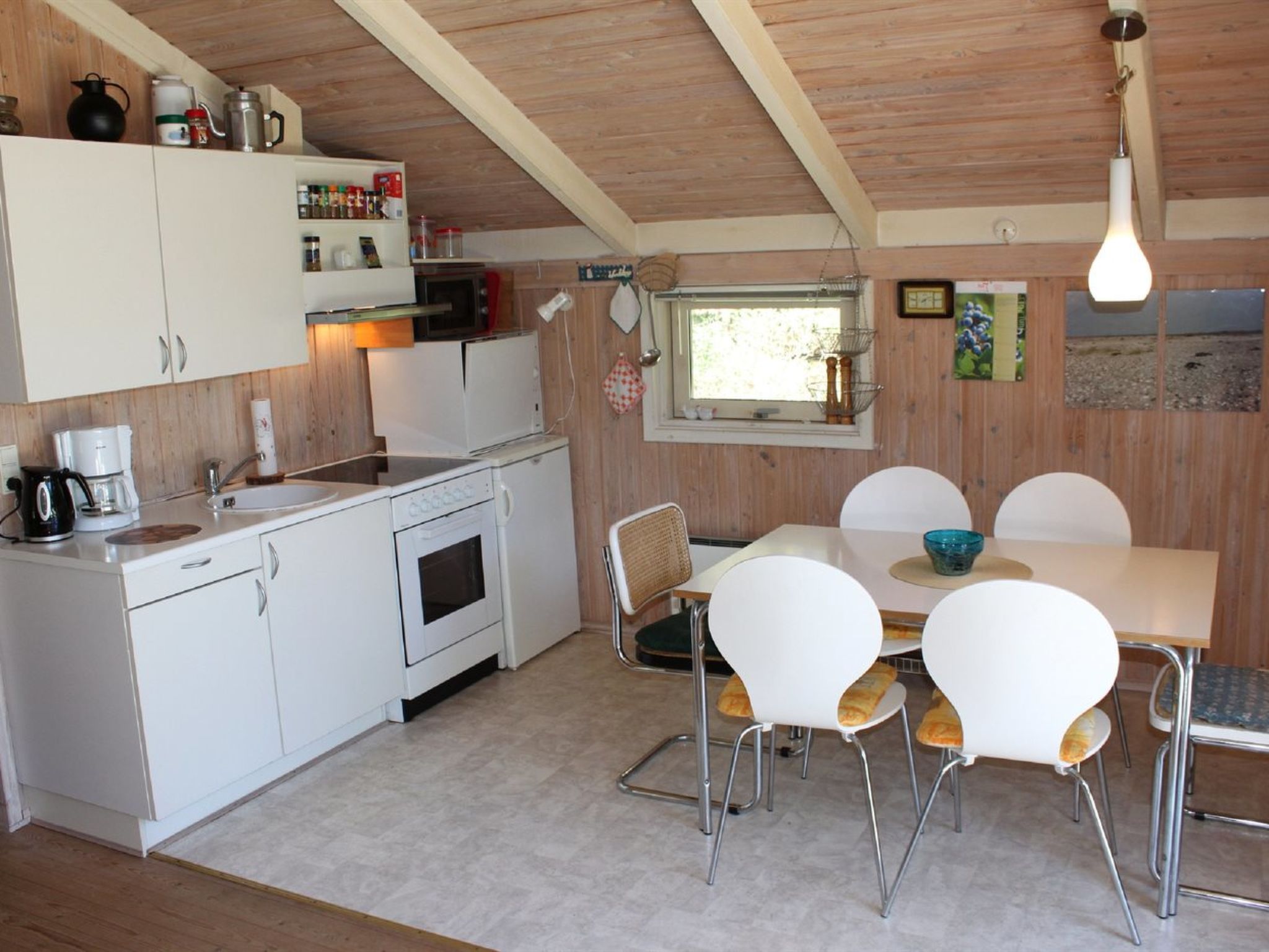 "Elizaveta" - 400m from the sea — Living Room (3 of 12)