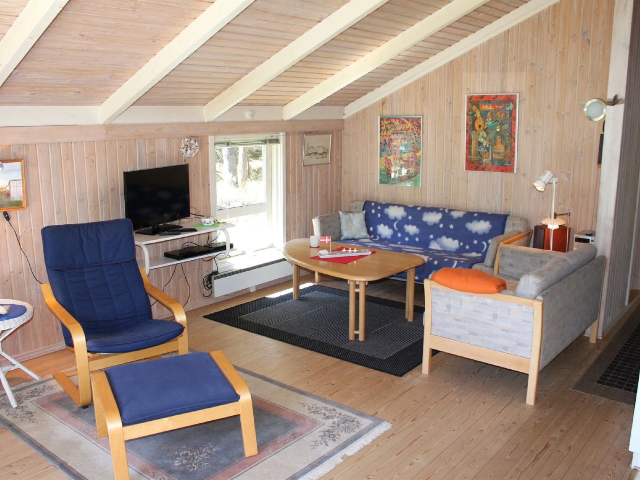 "Elizaveta" - 400m from the sea — Living Room (5 of 12)