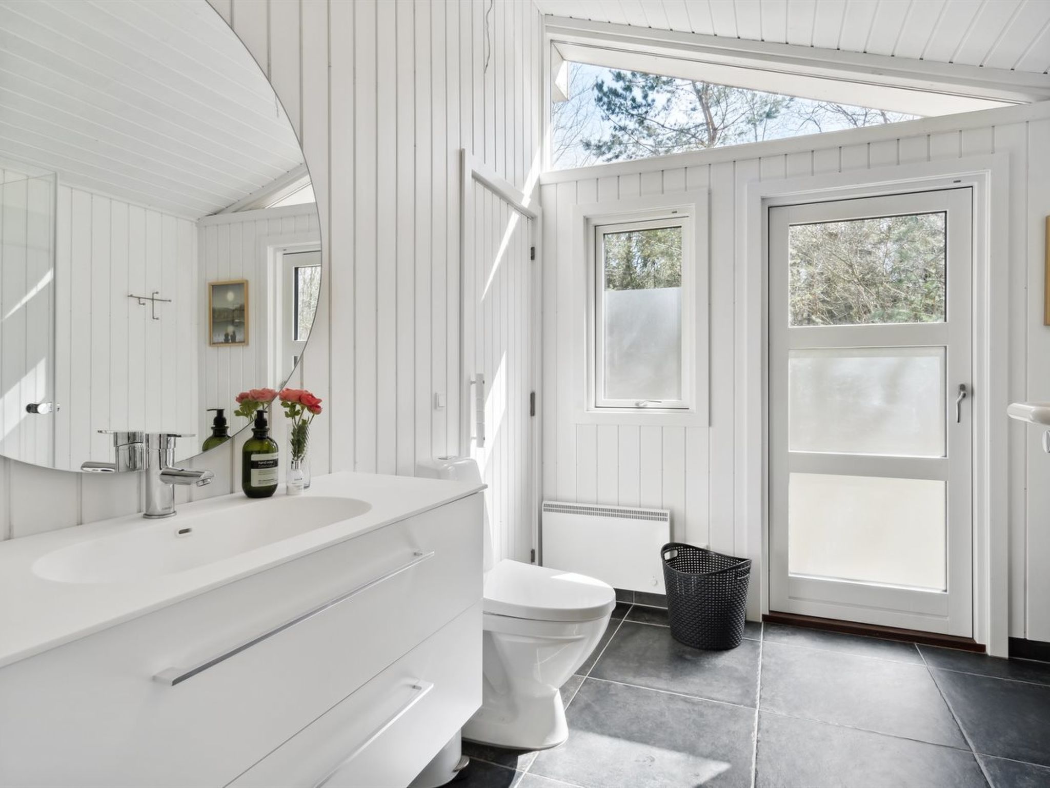 "Nicklas" - 2km from the sea-Inside