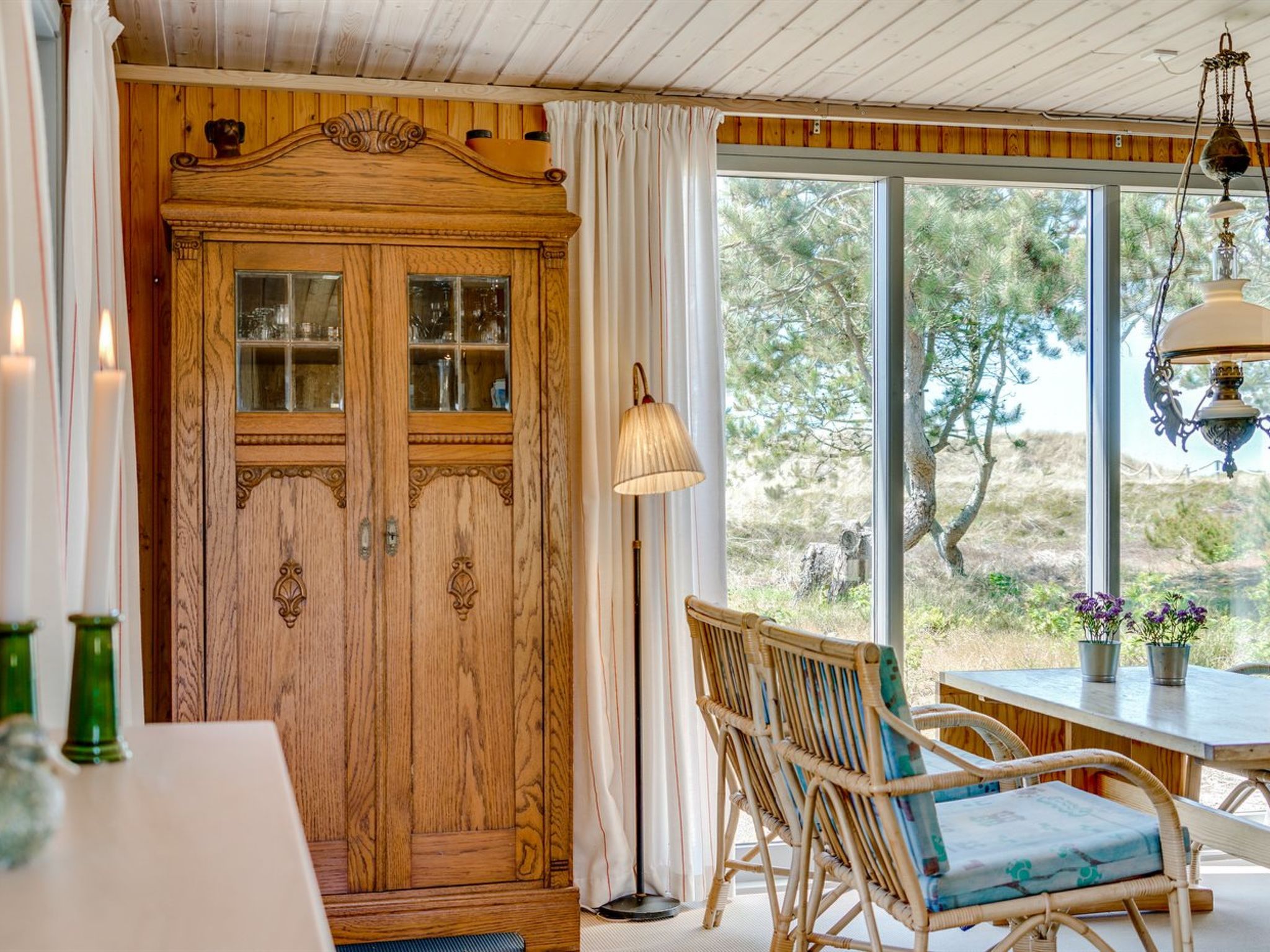 "Petersen" - 50m from the sea - Binnen