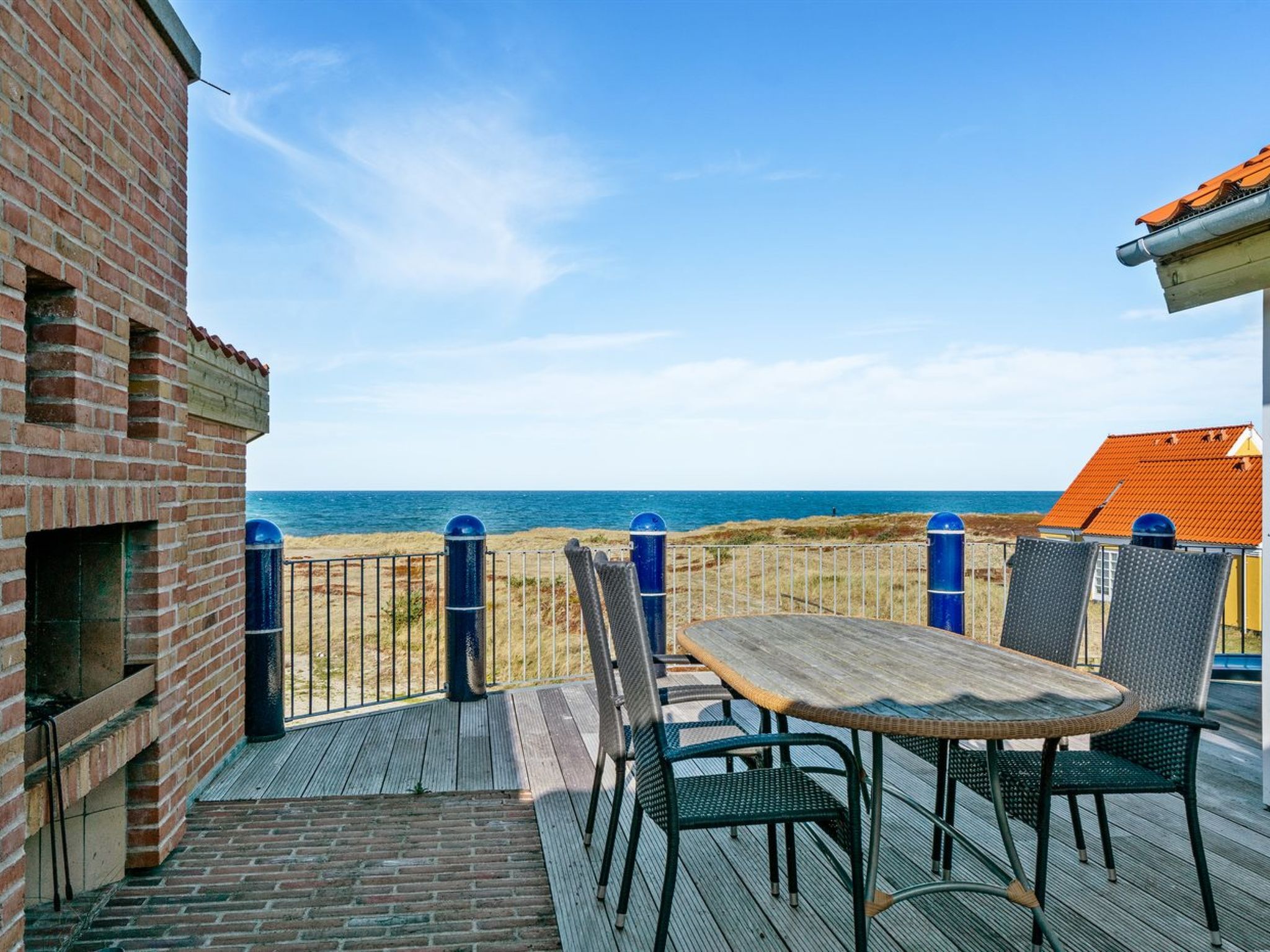 "Solvej" - 120m from the sea - Buiten